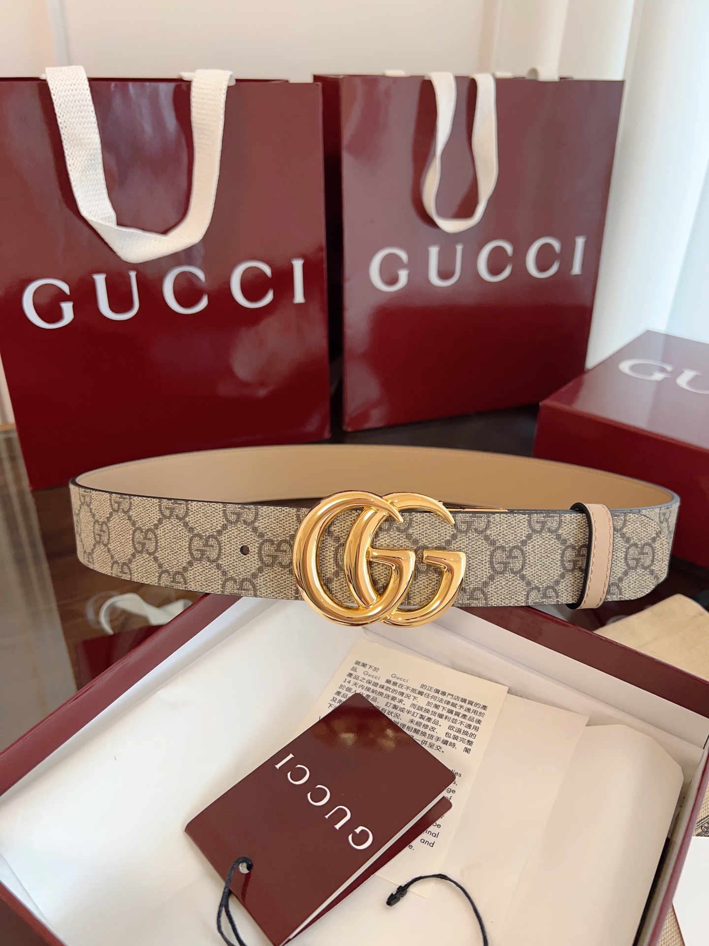  Gucci 2025最新专柜系列裸粉 款号  92TIN 9257 双面进口原厂防水PVC材质 比牛皮