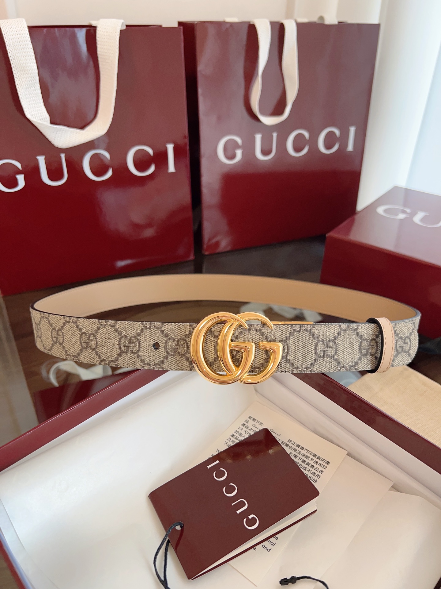  Gucci 2025最新专柜系列裸粉 款号  92TIN 9257 双面进口原厂防水PVC材质 比牛皮