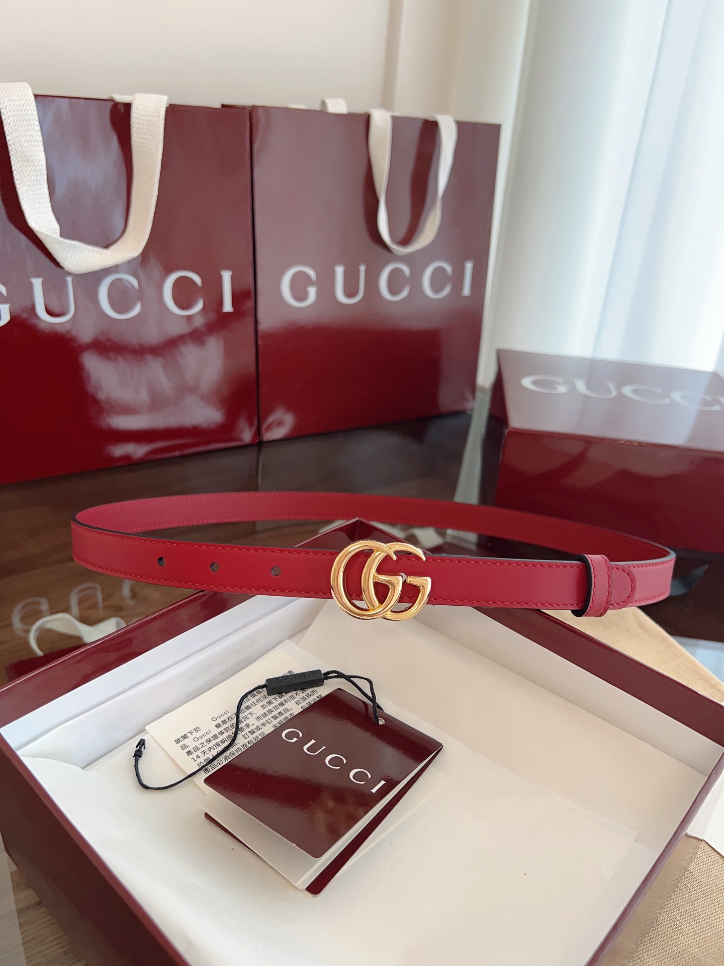  GUCCI 表面头层小牛皮 宽度2.0cm 专柜新版logo横标，原版进口南非皮底，精品双G铜扣  高
