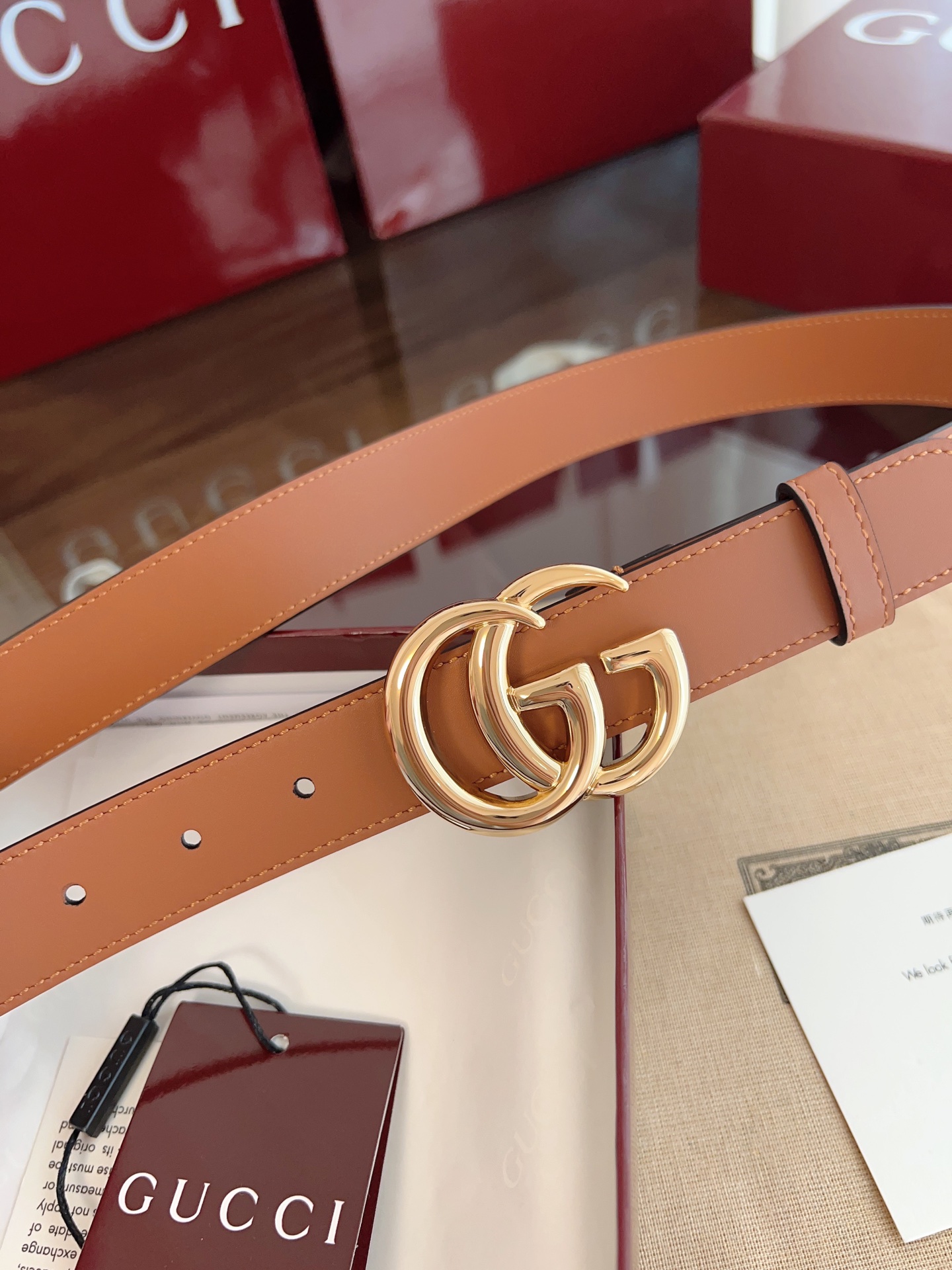  GUCCI 表面头层小牛皮 宽度3.0cm 专柜新版logo横标，原版进口南非皮底，精品双G铜扣  高