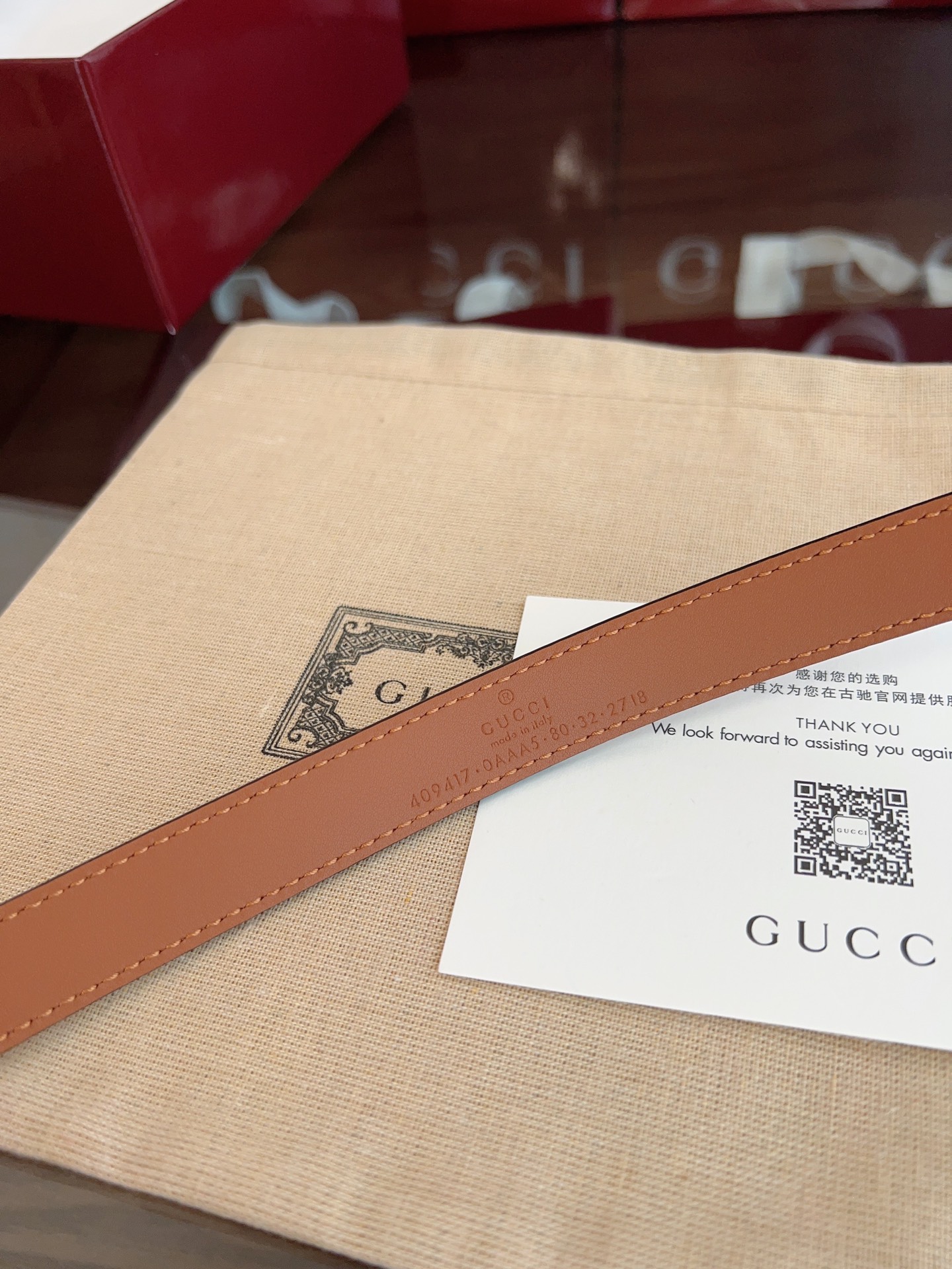  GUCCI 表面头层小牛皮 宽度2.0cm 专柜新版logo横标，原版进口南非皮底，精品双G铜扣  高
