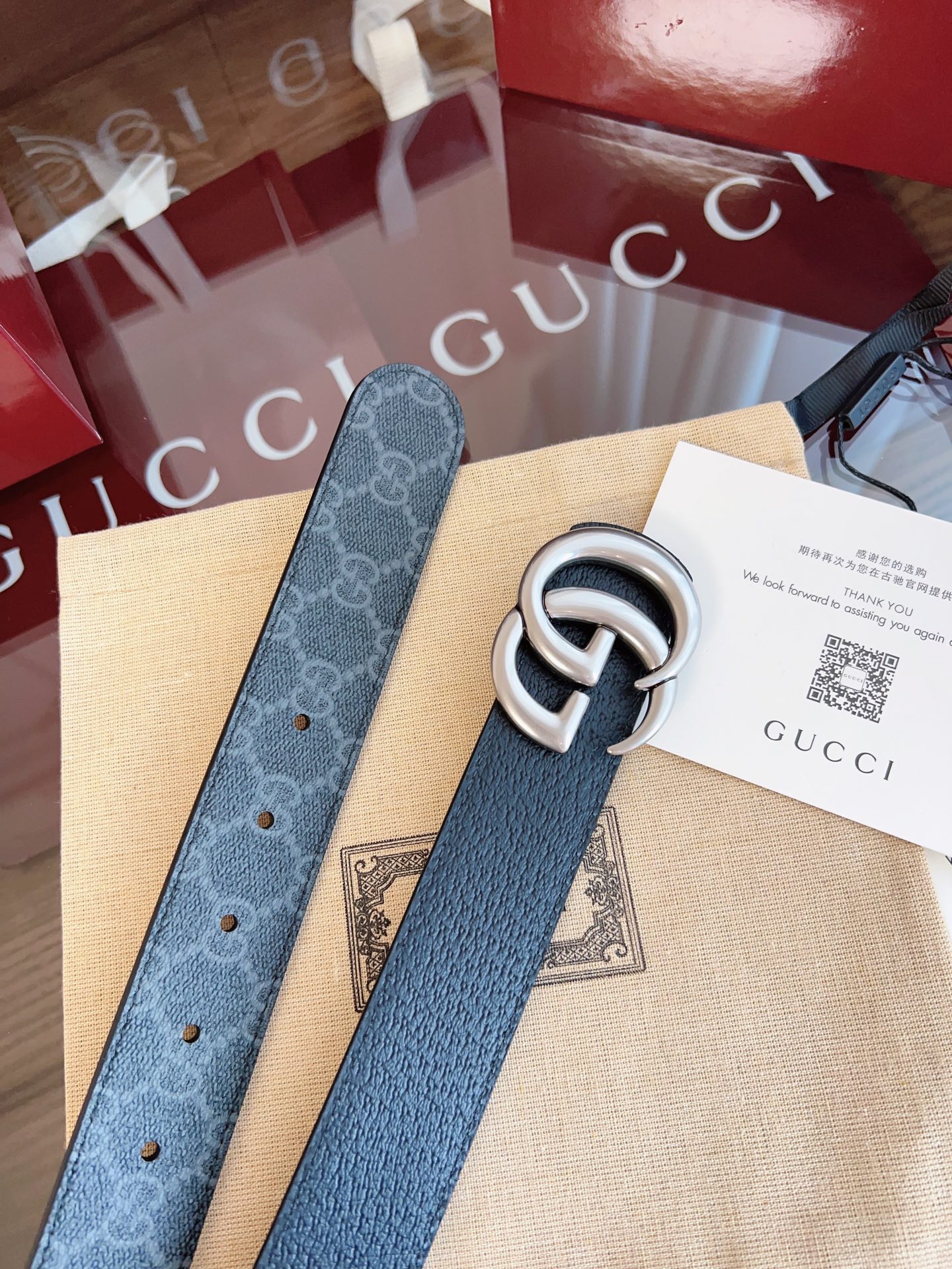 🅿️150 绝美gucci 双G男士新款腰帶 專櫃同步 寬3.5厘米 帶身帆布灰老花-拼進口猪皮紋黑色 精緻真空電鍍双G鋼扣 雙面可用
