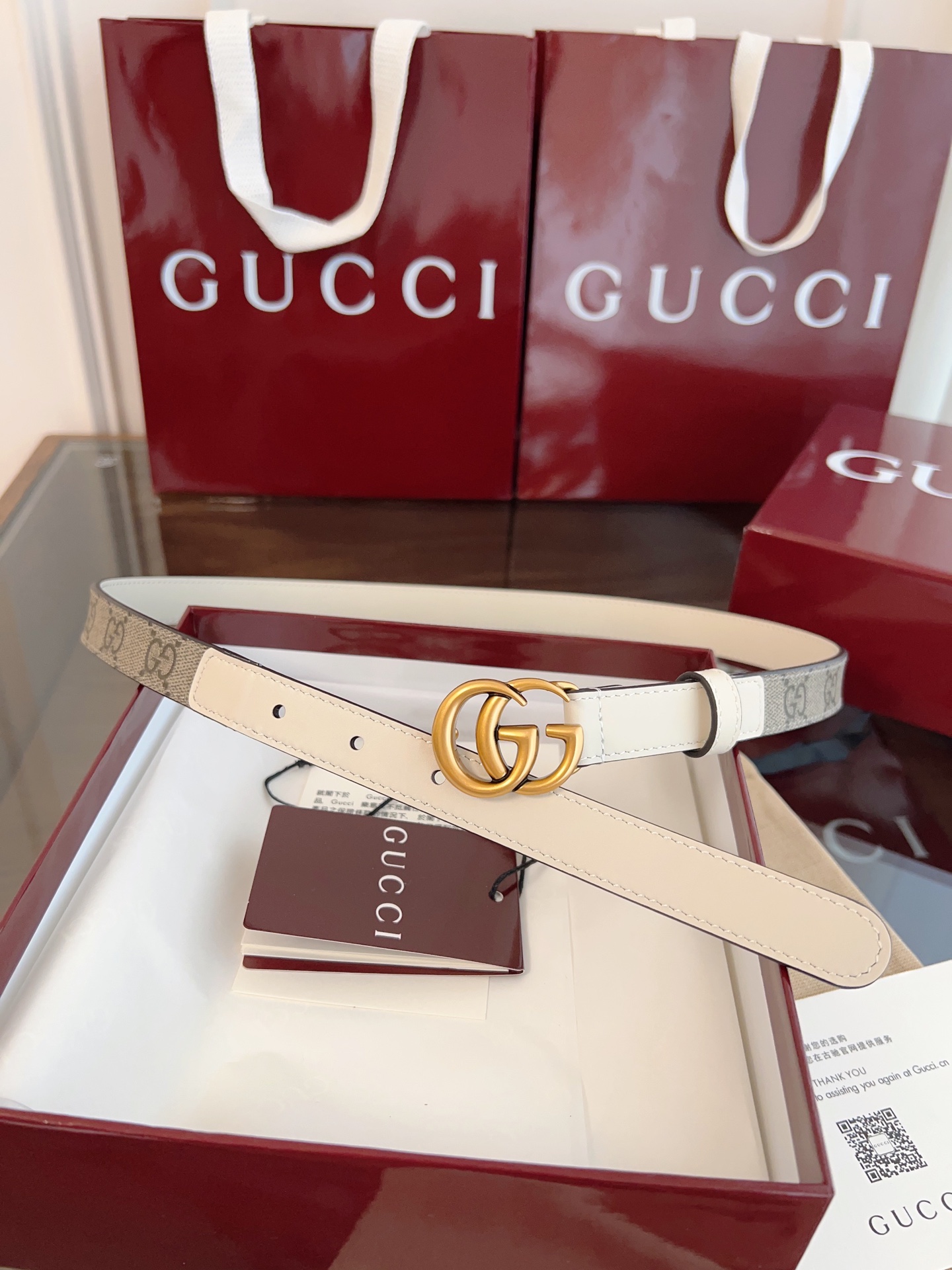 今年最时尚拼接系列 Gucci小牛皮拼接GG Supreme 老花帆布，对版3孔调节，横标logo编号:409417·92TLC 宽2.0cm 复古GG扣 P160