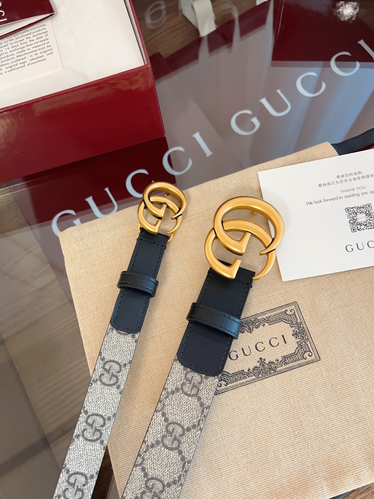 今年最时尚拼接系列 Gucci小牛皮拼接GG Supreme 老花帆布，对版3孔调节，横标logo编号:409417·92TLC 宽3.0cm 复古GG扣 P160
