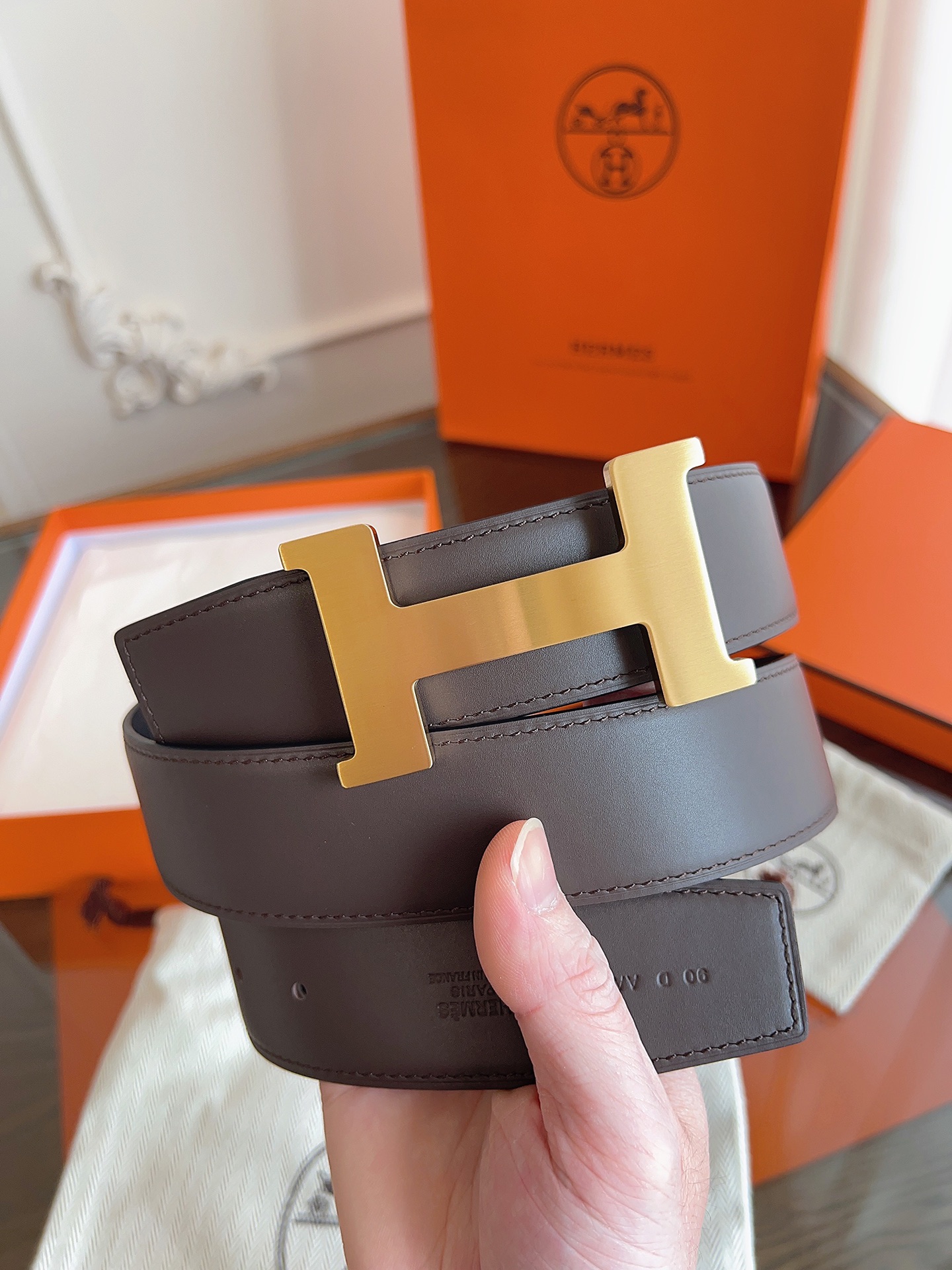 NO:586200,Hermès original item, width 3.8cm, double-sided first-layer togo calfskin, soft leather. Double-sided, fine workmanship, good quality. Buckle stainless steel buckle (black, gold, silver), size 95-125cm, belt, hermes, cowhide19860909爱马仕 原单货品 宽度3.8cm 双面头层togo小牛皮 柔软皮料. 双面可用,精细做工,品质好货. 扣头不锈钢扣（黑色 金色 银色） 码数95-125cm,皮带,hermes,cowhide,Belt
