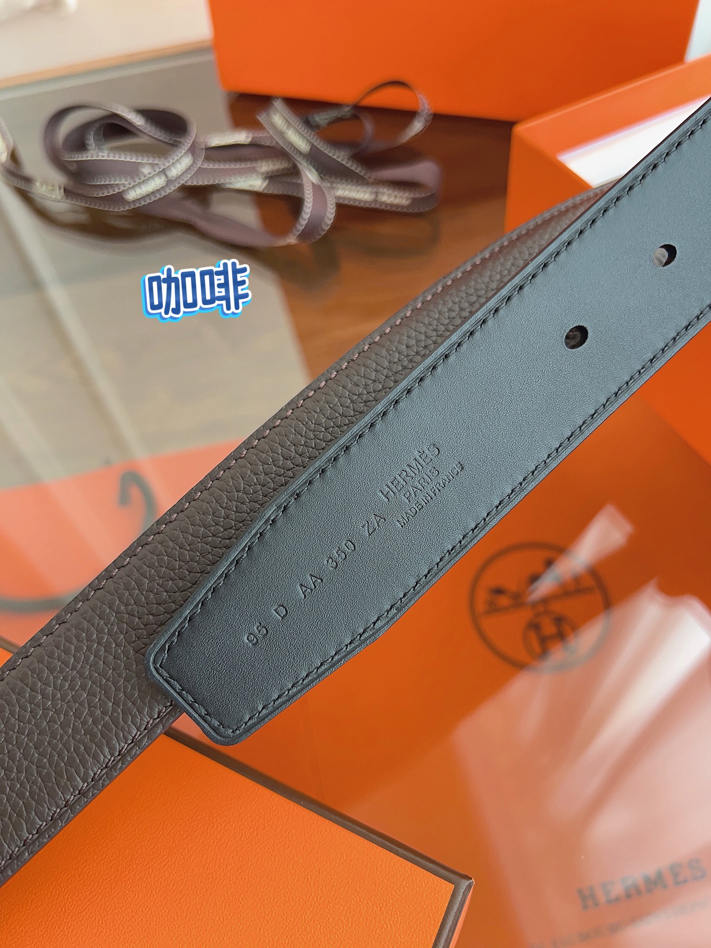 HERMES 最新设计 代购品质 腰带精选进口优质Togo皮，搭配精钢金属传统小针扣 工艺细节处理到位 