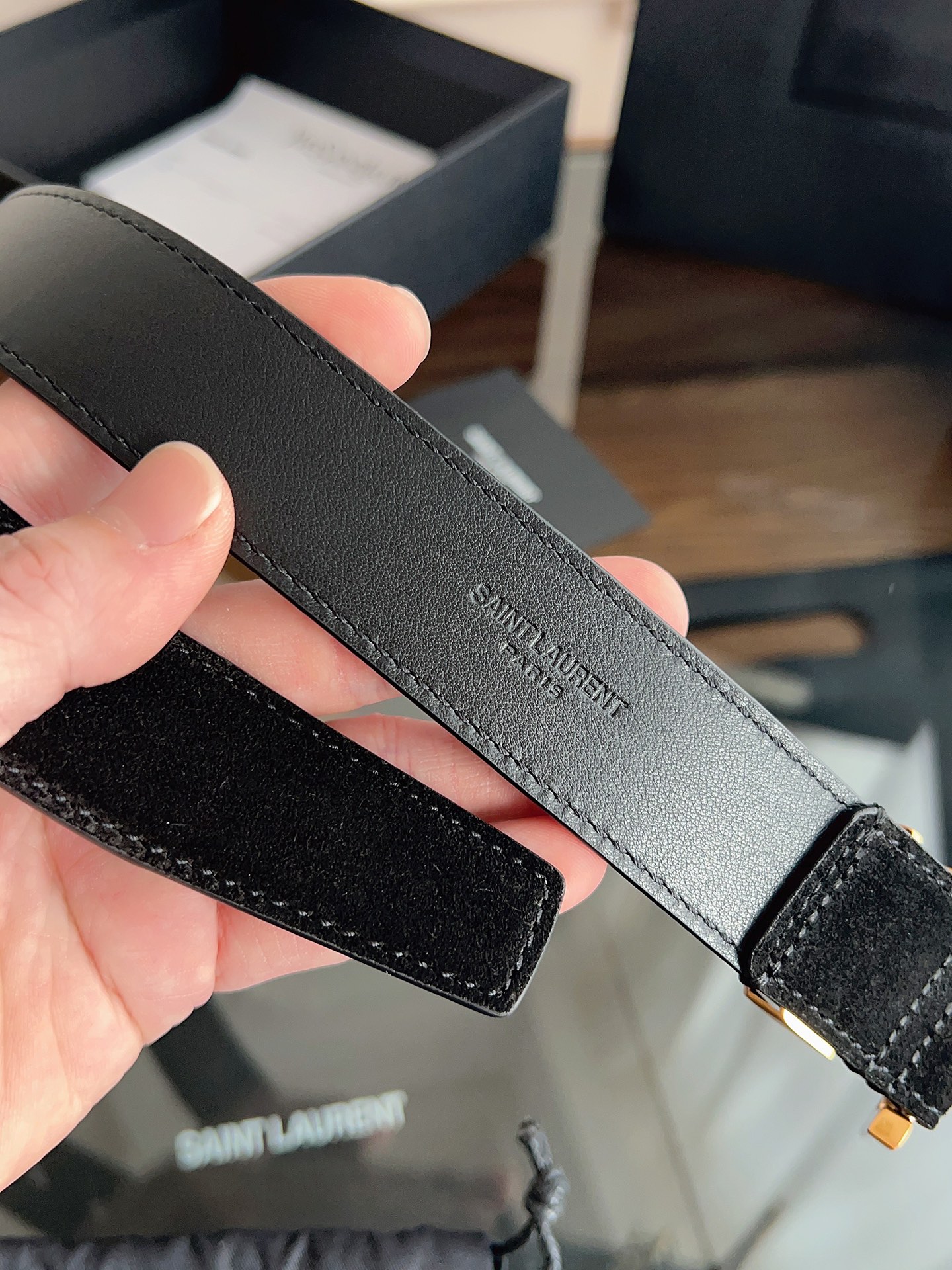 P ysl圣罗兰2026女士新款腰带，冬季爆款绒面原版皮，方形搭扣配以ysl标识腰带环，女士冬季必备款，