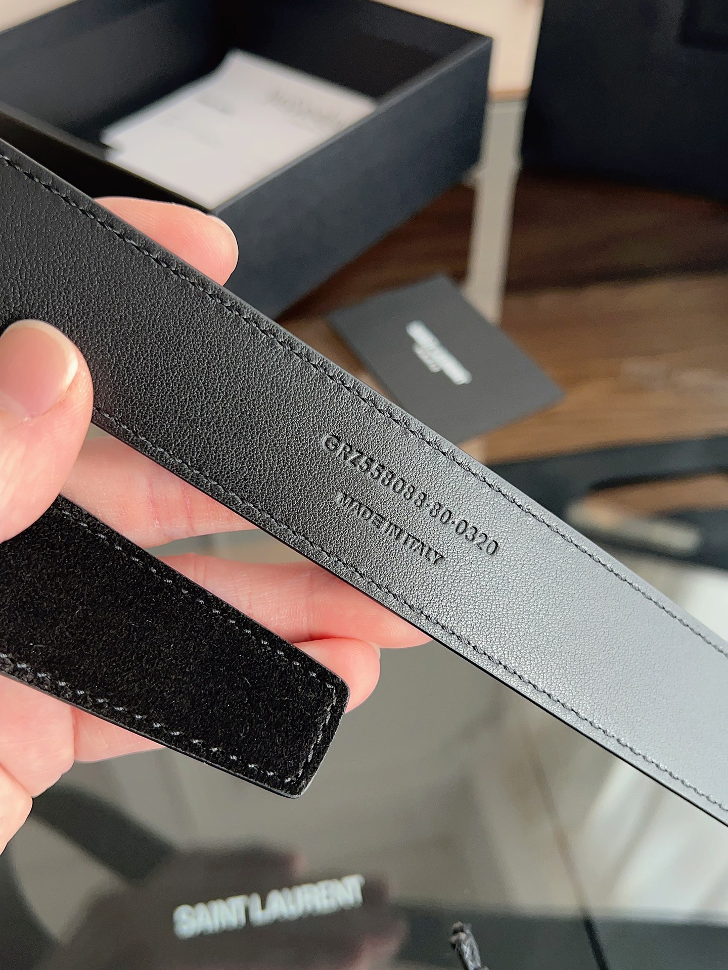 P ysl圣罗兰2026女士新款腰带，冬季爆款绒面原版皮，方形搭扣配以ysl标识腰带环，女士冬季必备款，