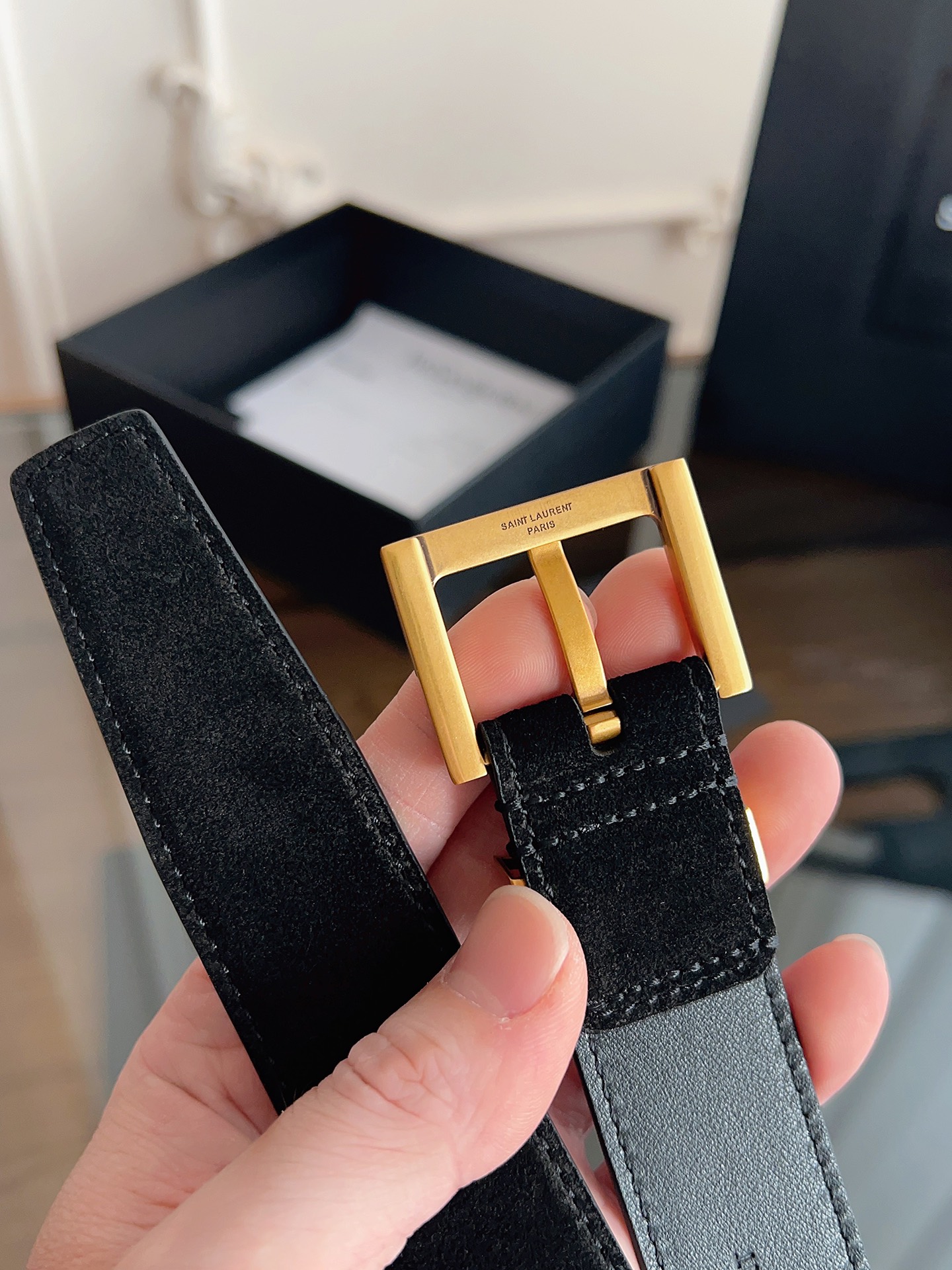 P ysl圣罗兰2026女士新款腰带，冬季爆款绒面原版皮，方形搭扣配以ysl标识腰带环，女士冬季必备款，