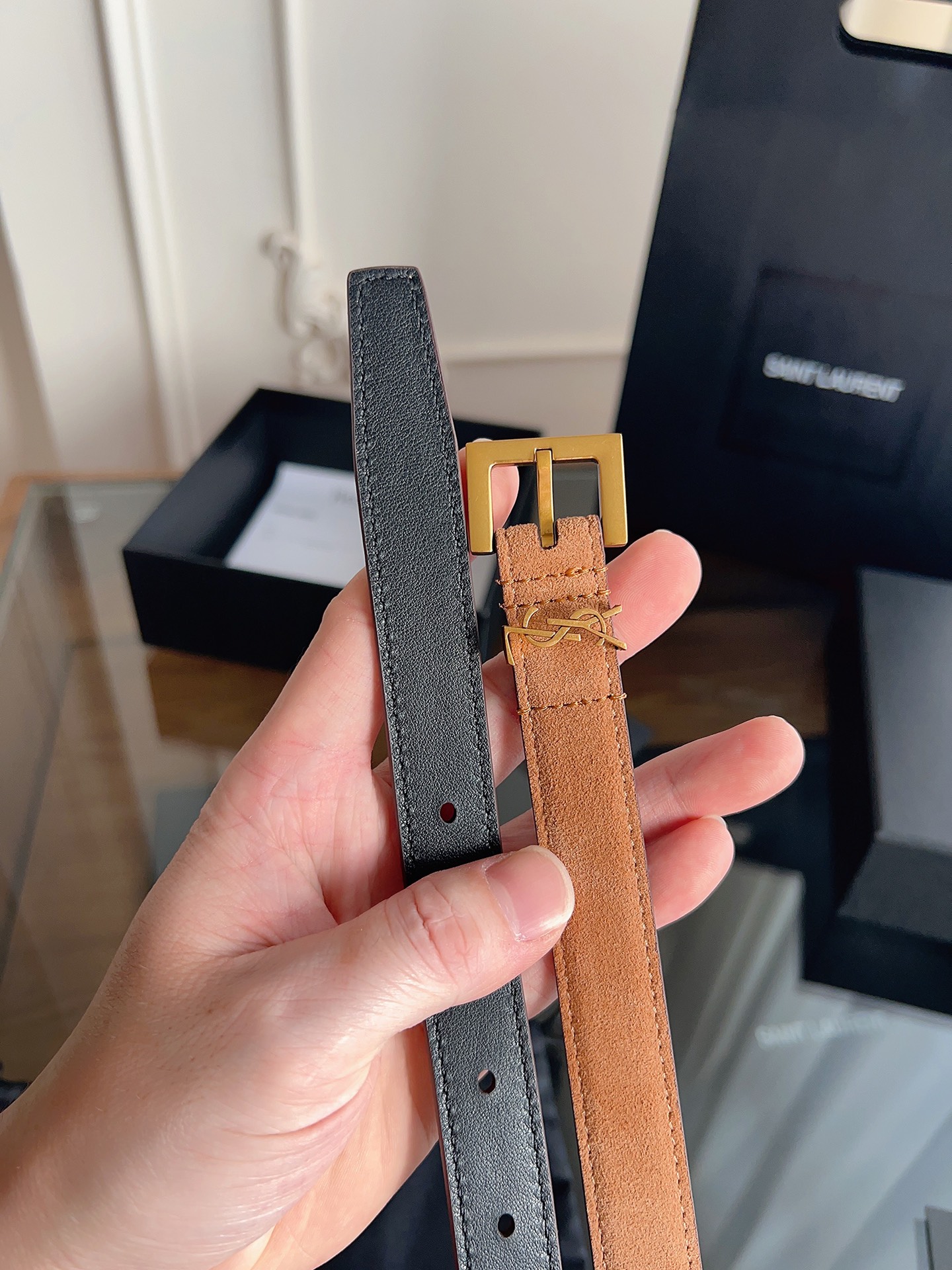 P ysl圣罗兰2026女士新款腰带，冬季爆款绒面原版皮，方形搭扣配以ysl标识腰带环，女士冬季必备款，