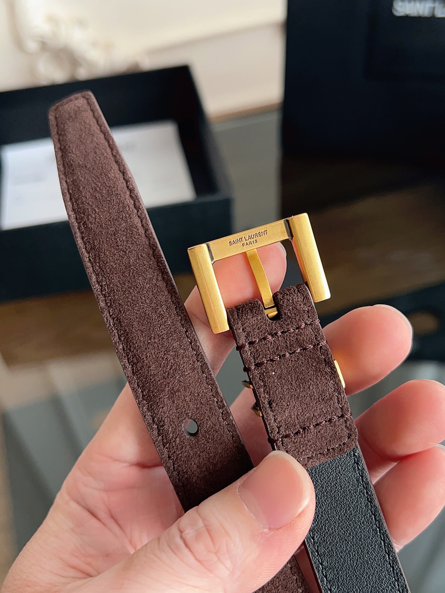 P ysl圣罗兰2026女士新款腰带，冬季爆款绒面原版皮，方形搭扣配以ysl标识腰带环，女士冬季必备款，