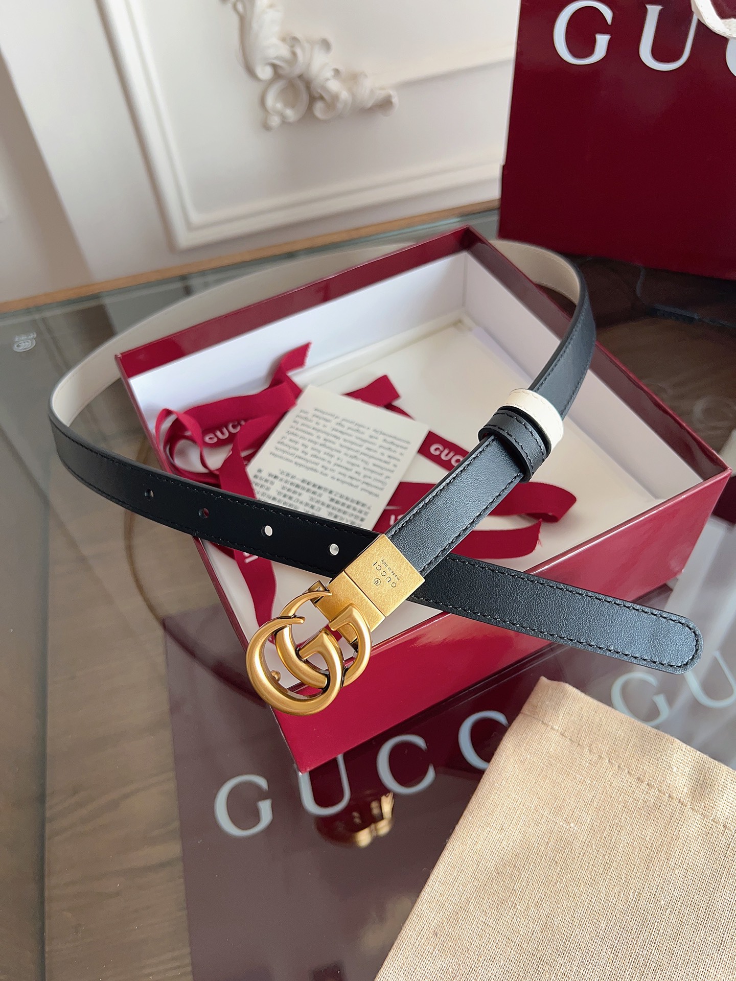 NO:882515,Gucci 659418 0YATC Imported double-sided black and beige calfskin, width 2.0cm, retro GG rotating buckle, double-sided/cuttable, belt, gucci, cowhide19860909Gucci 659418 0YATC 进口双面黑拼米白小牛皮 宽度2.0cm 复古GG旋转扣双面可用/可裁剪,皮带,gucci,cowhide,Belt