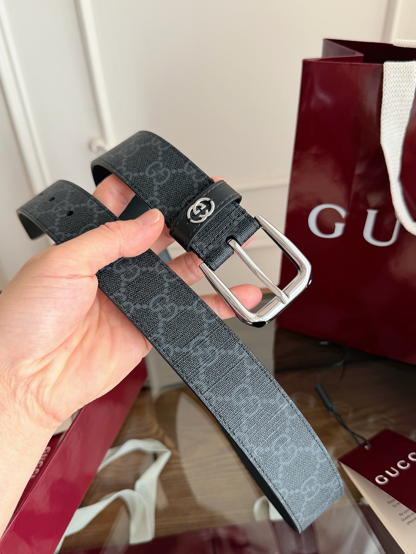 Gucci 款号  92TIN 1000 表面材料是黑色定制PVC 反面定制硅胶皮 宽度3.5cm 皮圈