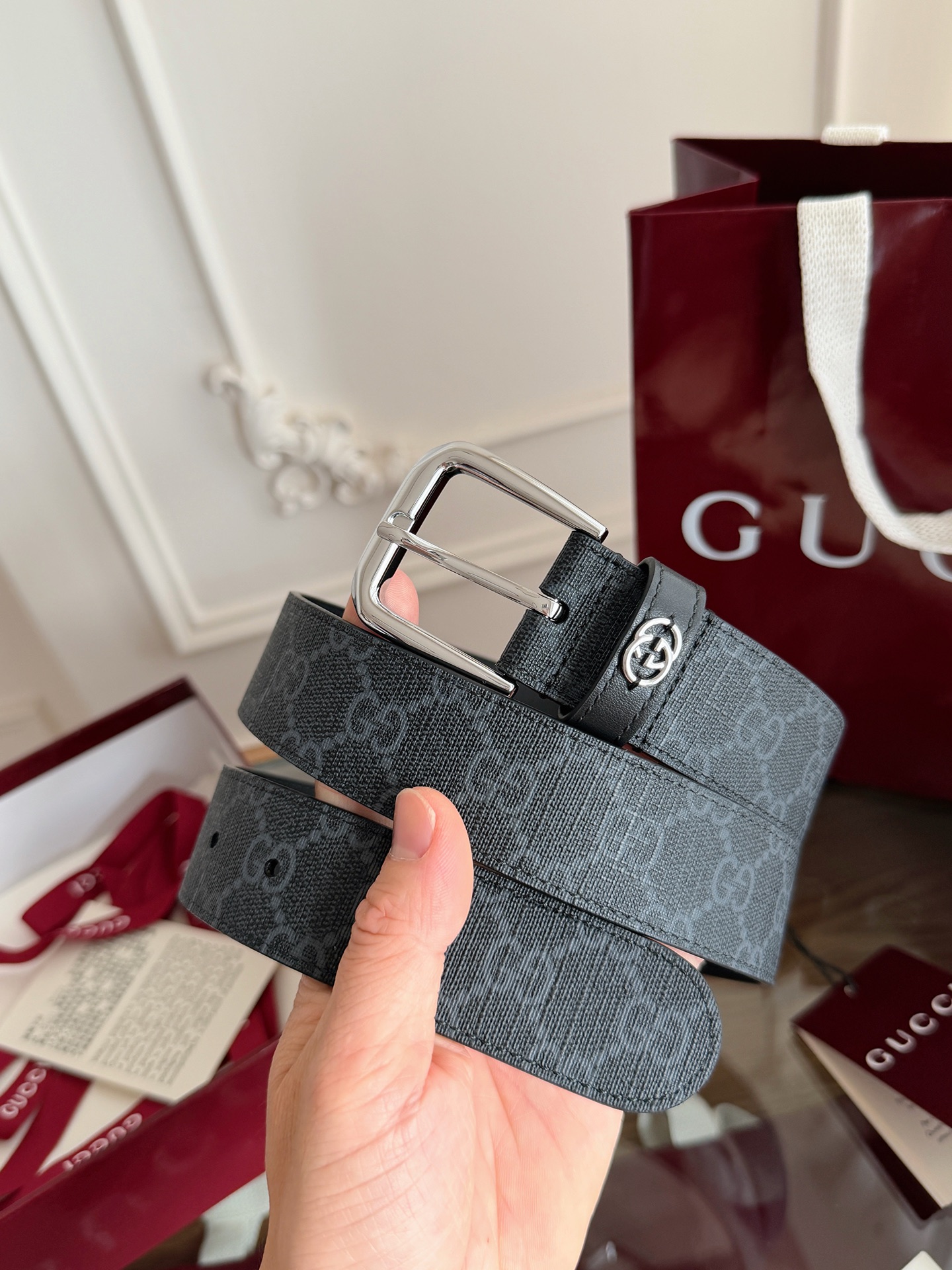 Gucci 款号  92TIN 1000 表面材料是黑色定制PVC 反面定制硅胶皮 宽度3.5cm 皮圈