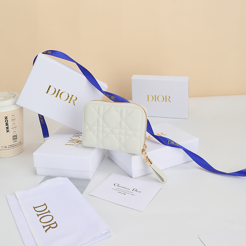 Dior White mini crossbody everyday