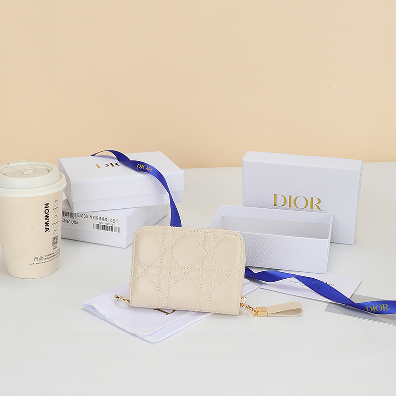 Dior Beige crossbody everyday