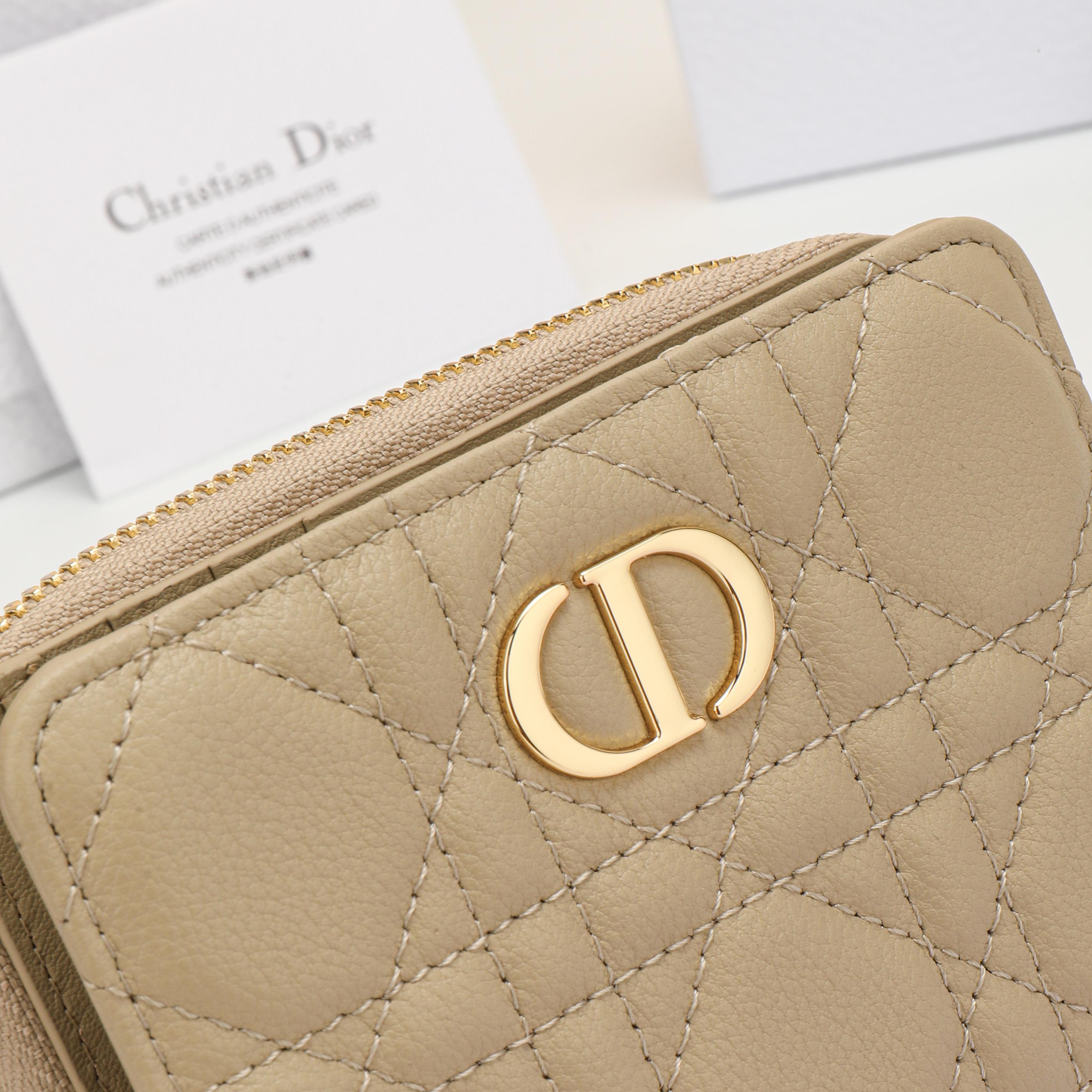 Bolsa Dior S5032 UWHC_M900_TU — photo 6