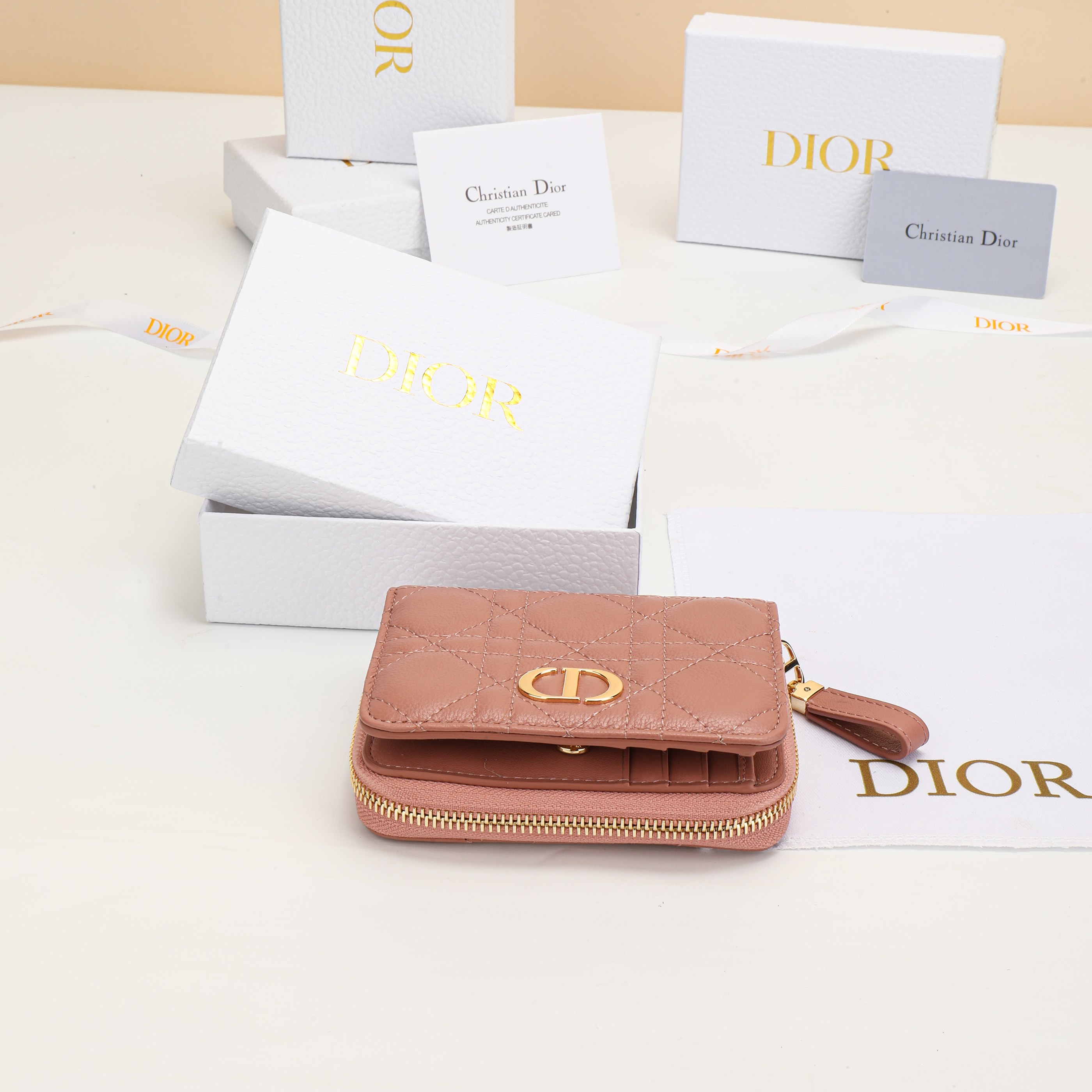 Dior S5032UWHC M900 Pink everyday
