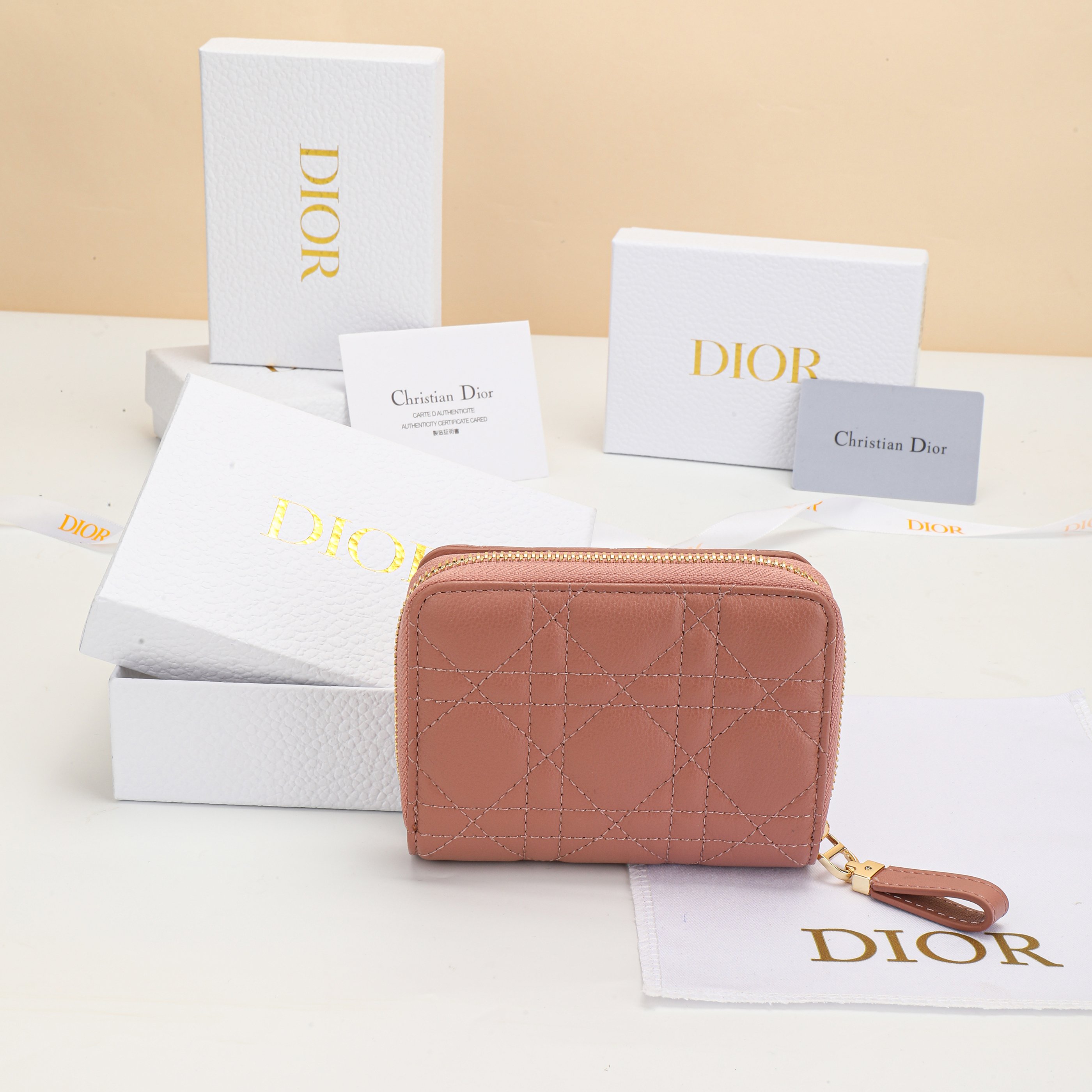 Dior S5032UWHC M900 Pink everyday