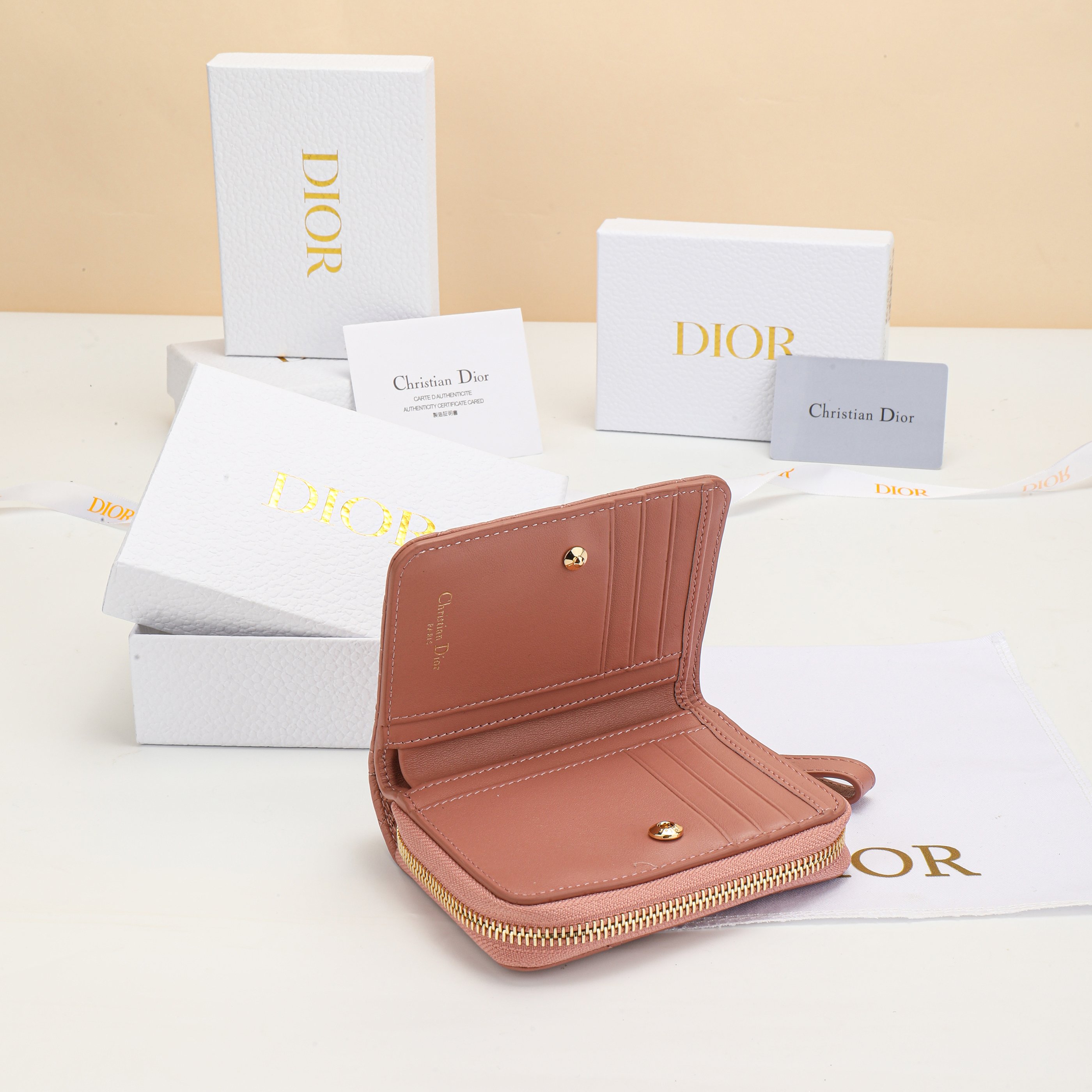 Сумка Dior S5032 UWHC_M900_TU — photo 6