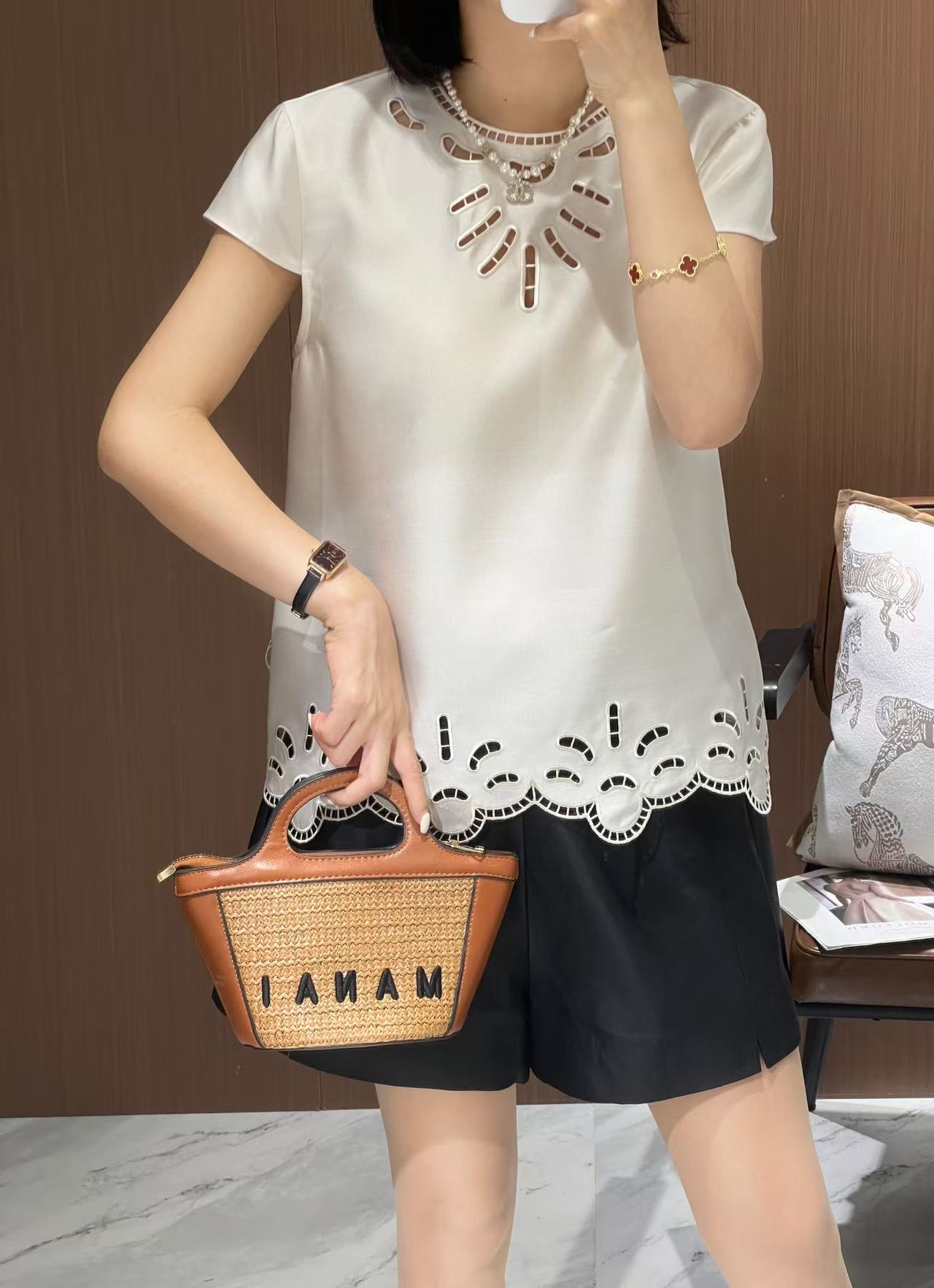 Elegant Women's Wool Silk Blend Top with Delicate Cutout Embroidery Detail 2 a1747105773400 4222