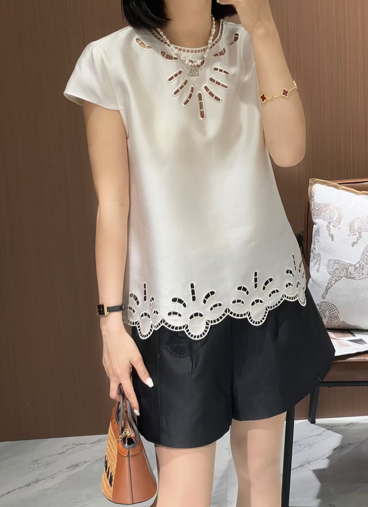 Elegant Women's Wool Silk Blend Top with Delicate Cutout Embroidery Detail 1 a1747105773400 4225