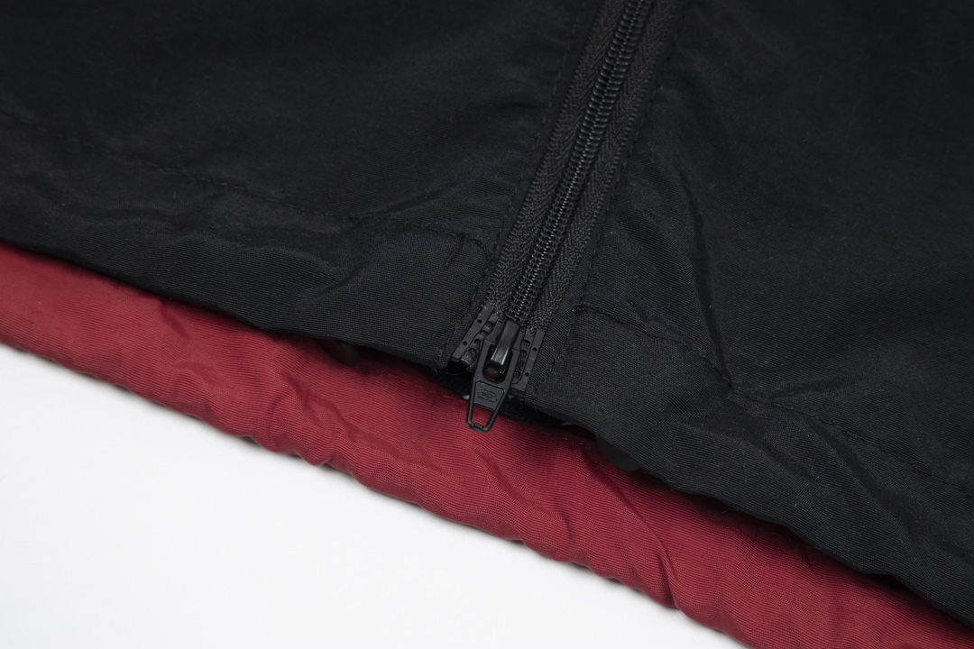 BLCG Parisian 2022 Collection: Custom Taslon Clothing with Water Protection & Unique Details - 图片 7