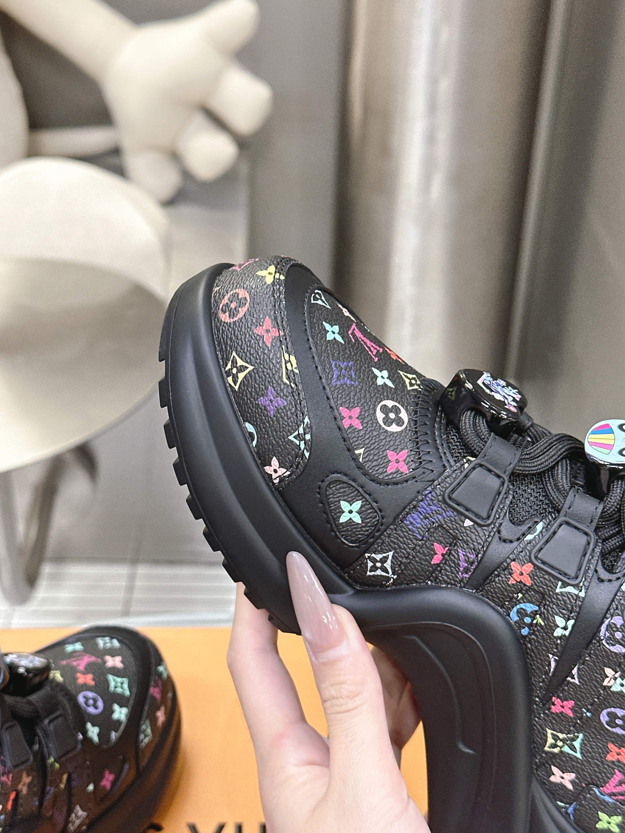 Louis Vuitton Archlight Sneakers - Limited Edition, Designer Athletic Shoes 8 a1741797837206 3723