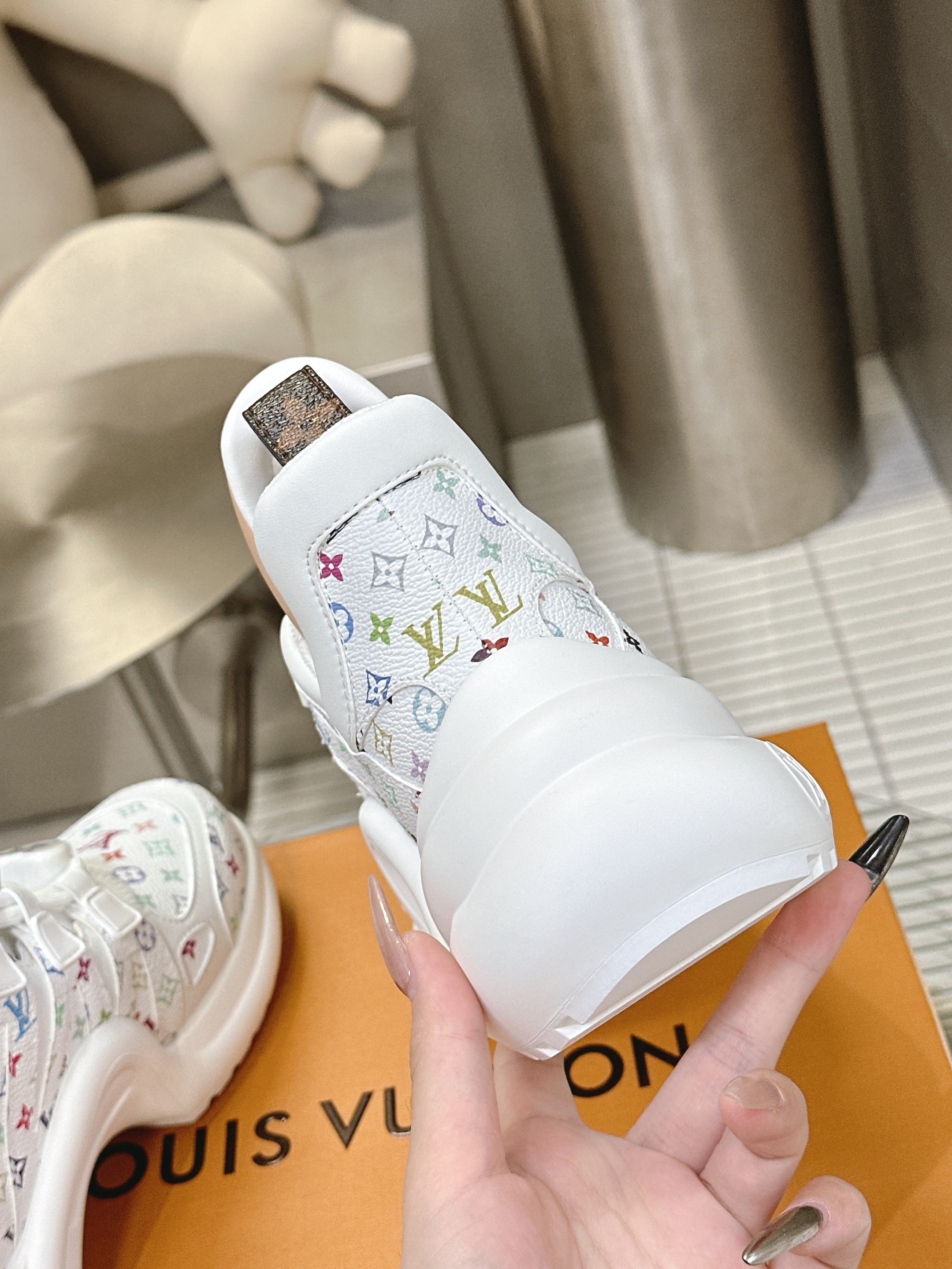 Louis Vuitton Archlight Sneakers White Multi-Color Size 35-40 9 a1741797851937 1536