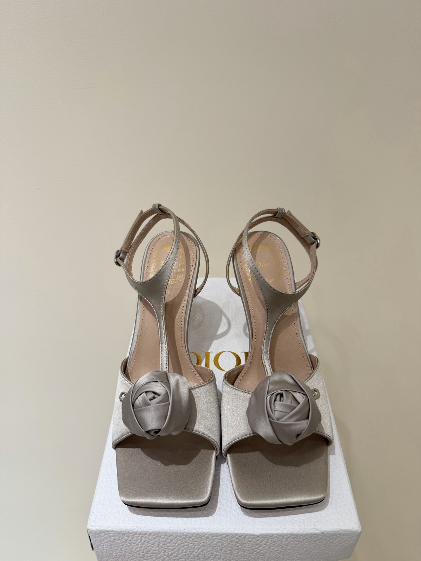디올 신발 115420 Dior Shoes