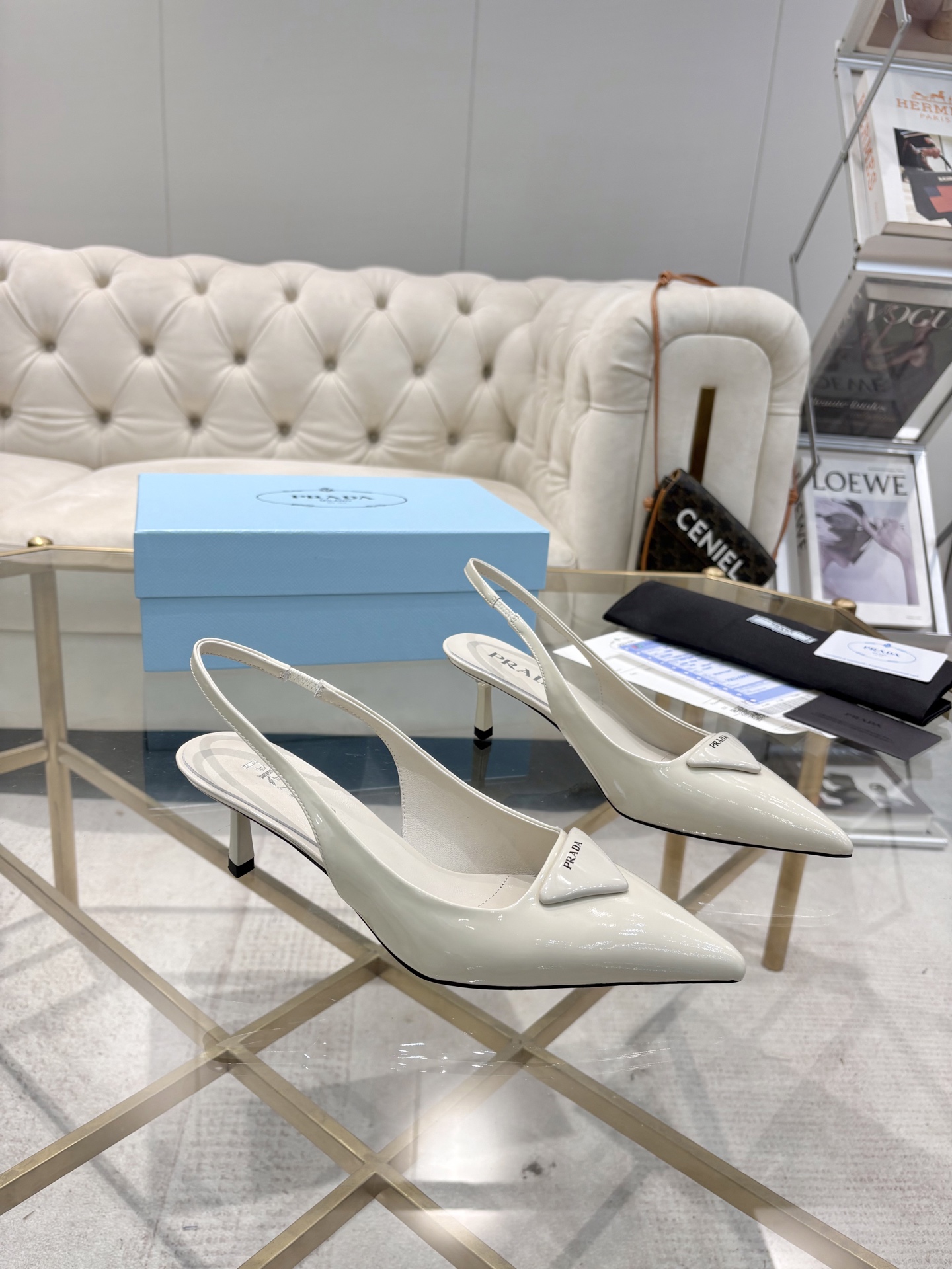 Женские туфли Prada на каблуке