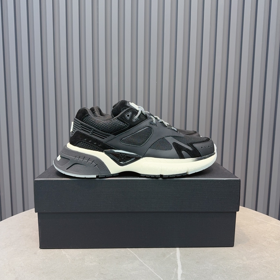 Modelos para hombre y mujer AMIRI Emir 35-46