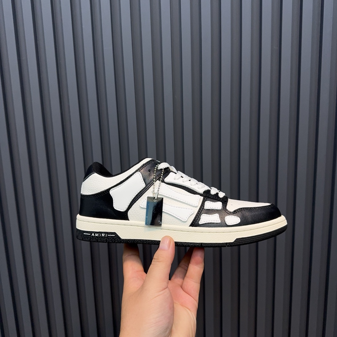Amiri Bone Runner Sneakers: Premium Leather, Handcrafted Details, and Iconic Style 3 i1729105292 2985 0