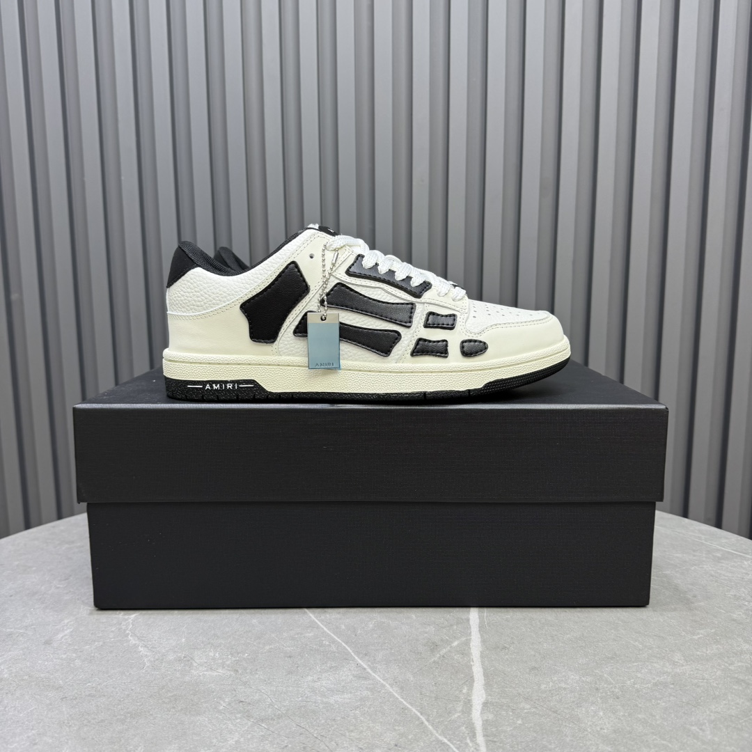 Amiri Bone Runner Sneakers: Fashionable Low-Top Sneakers for Men and Women 2 i1731732063 9527 1