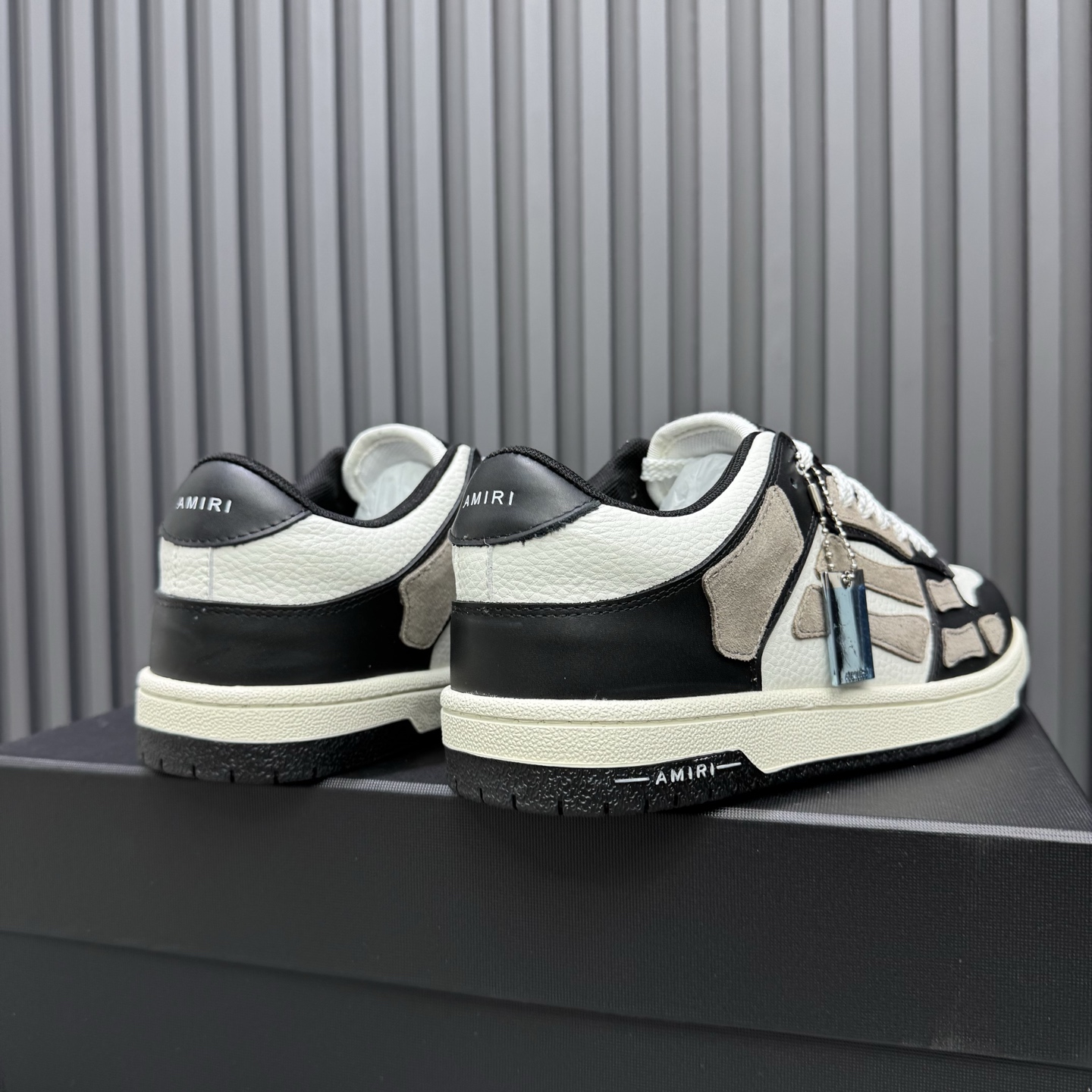 Amiri Bone Runner Sneakers Leather Low Top Casual Shoes For Men and Women 4 i1744600775740 7257 0 2