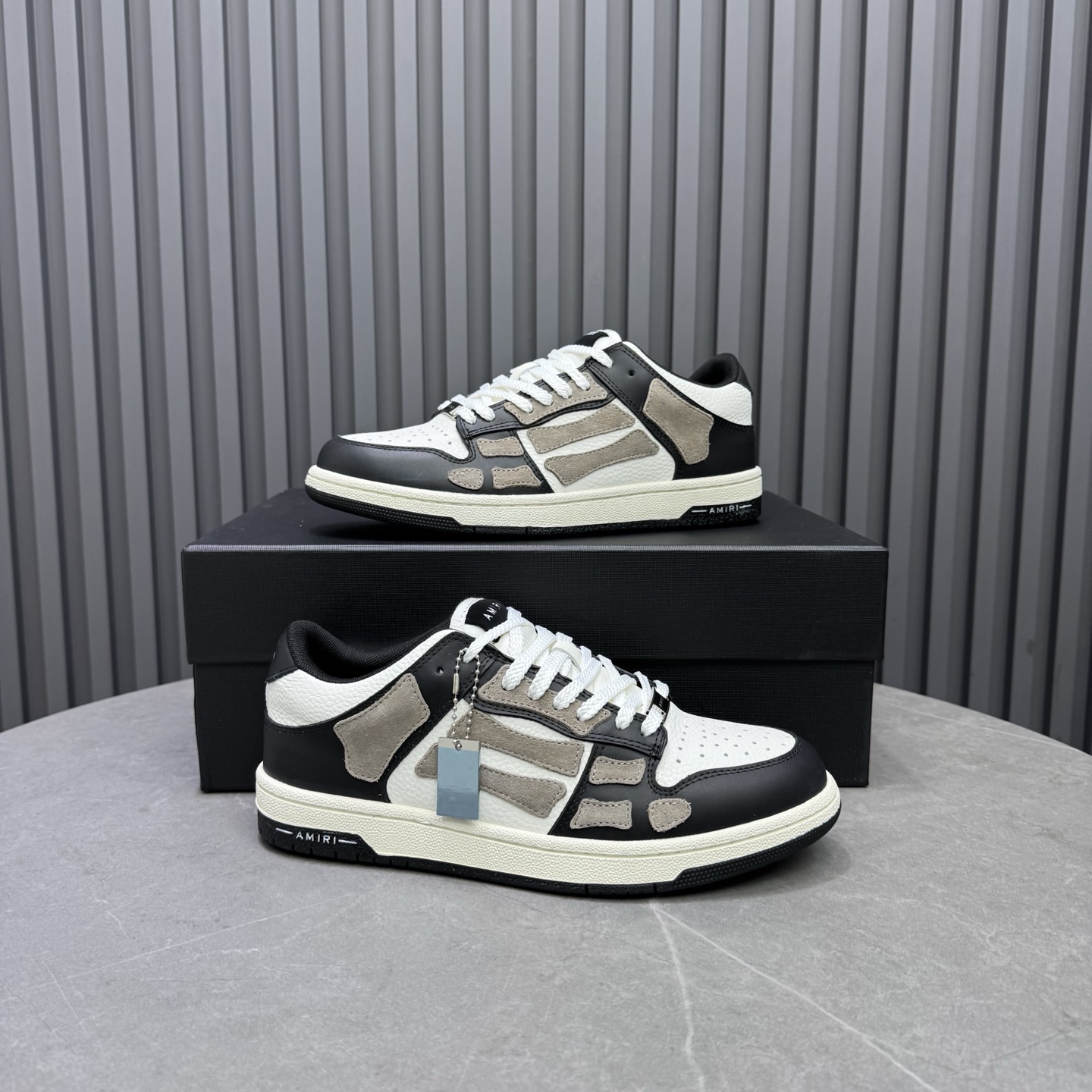 Amiri Bone Runner Sneakers Leather Low Top Casual Shoes For Men and Women 7 i1744600777520 8376 0 5