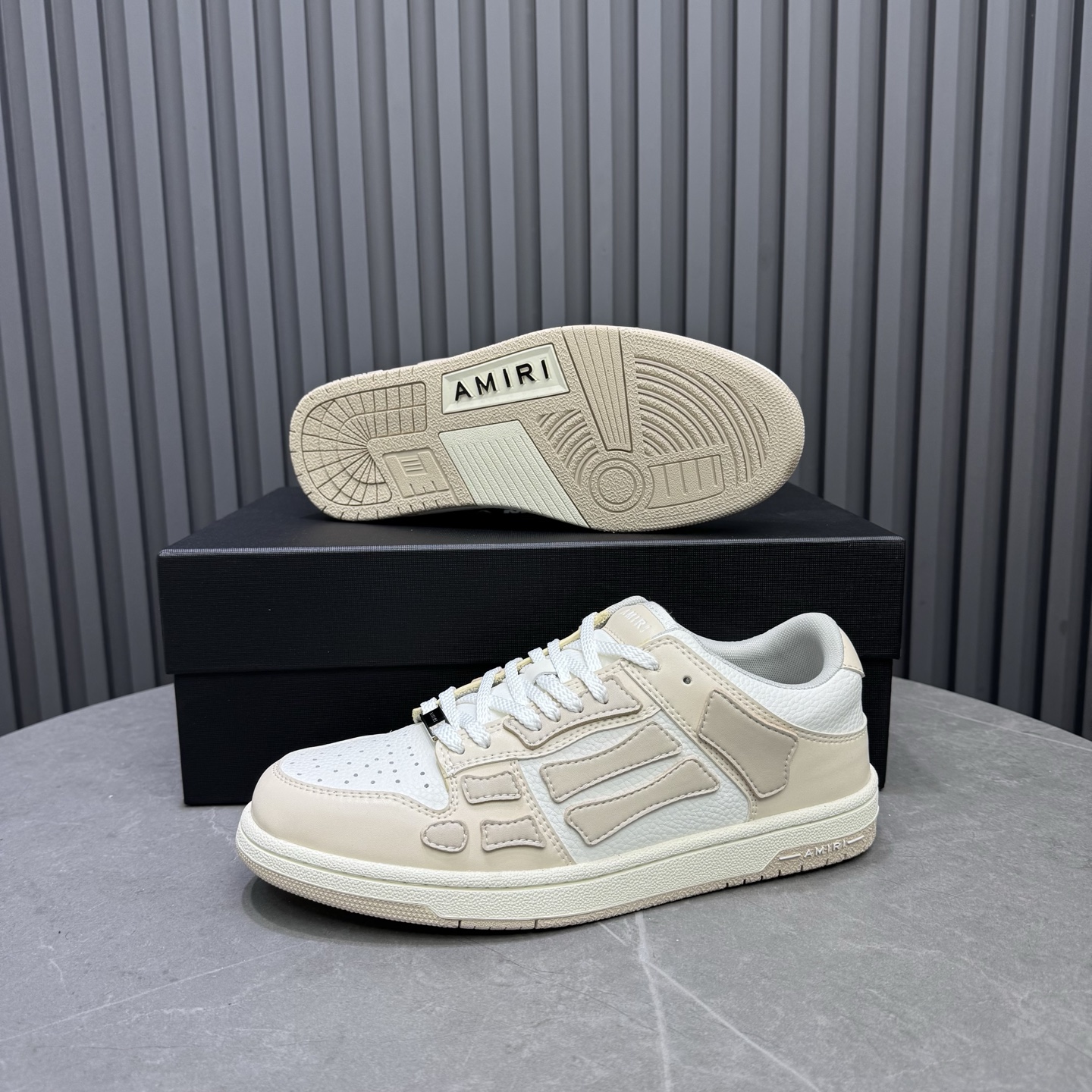 Amiri Bone Runner Sneakers: Fashionable Street Style for Men and Women 10 i1745502238618 6740 0 8