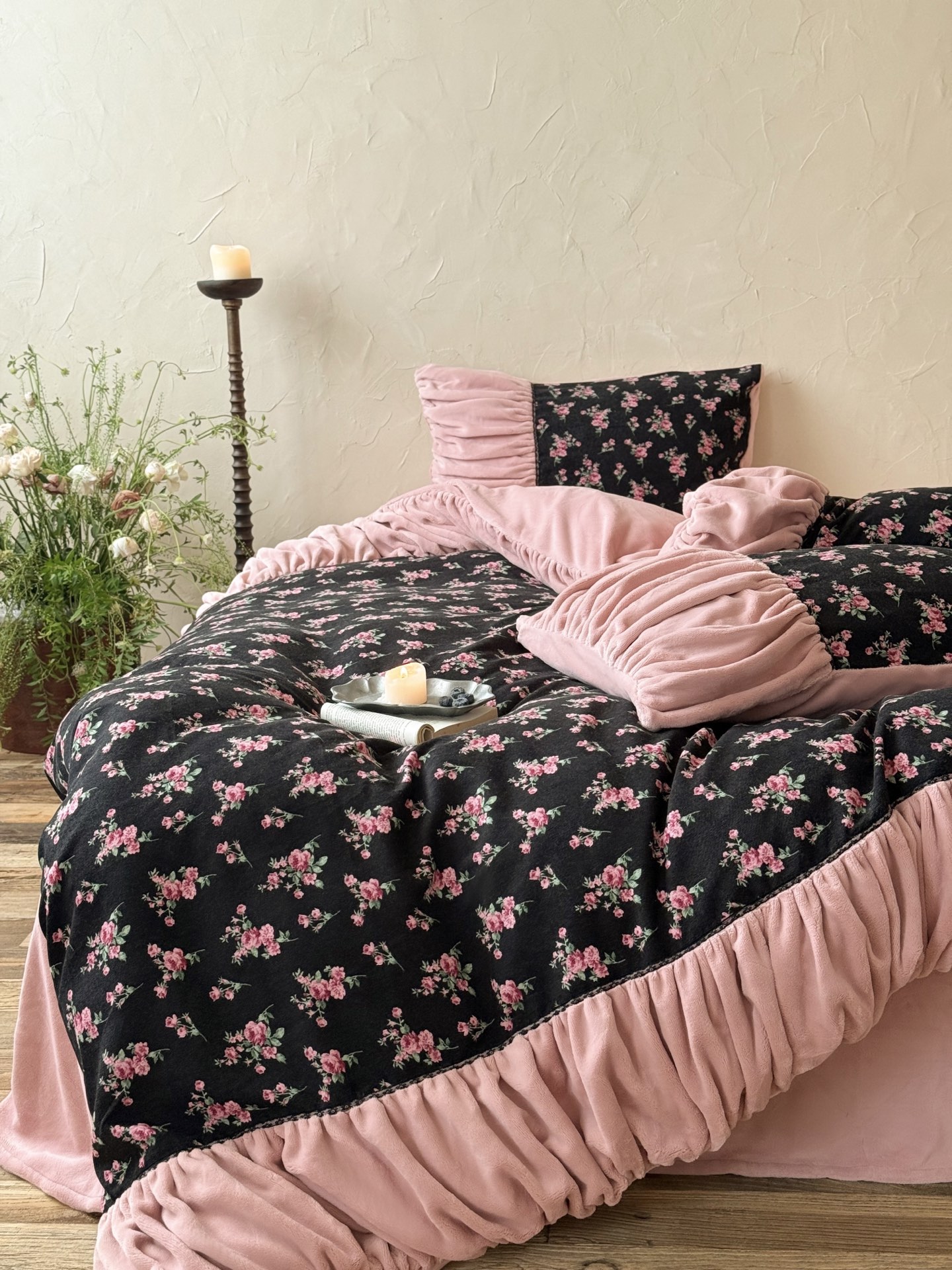 Floral Milk Velvet Bedding Set - Luxury Comfort and Style for Your Bedroom 7 i1760498077262 9362 0 5