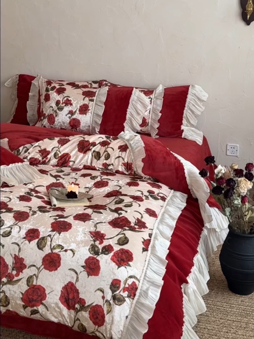 Red Rose Velvet Bedding Set with Ruffle Edge Luxury Bedding Collection