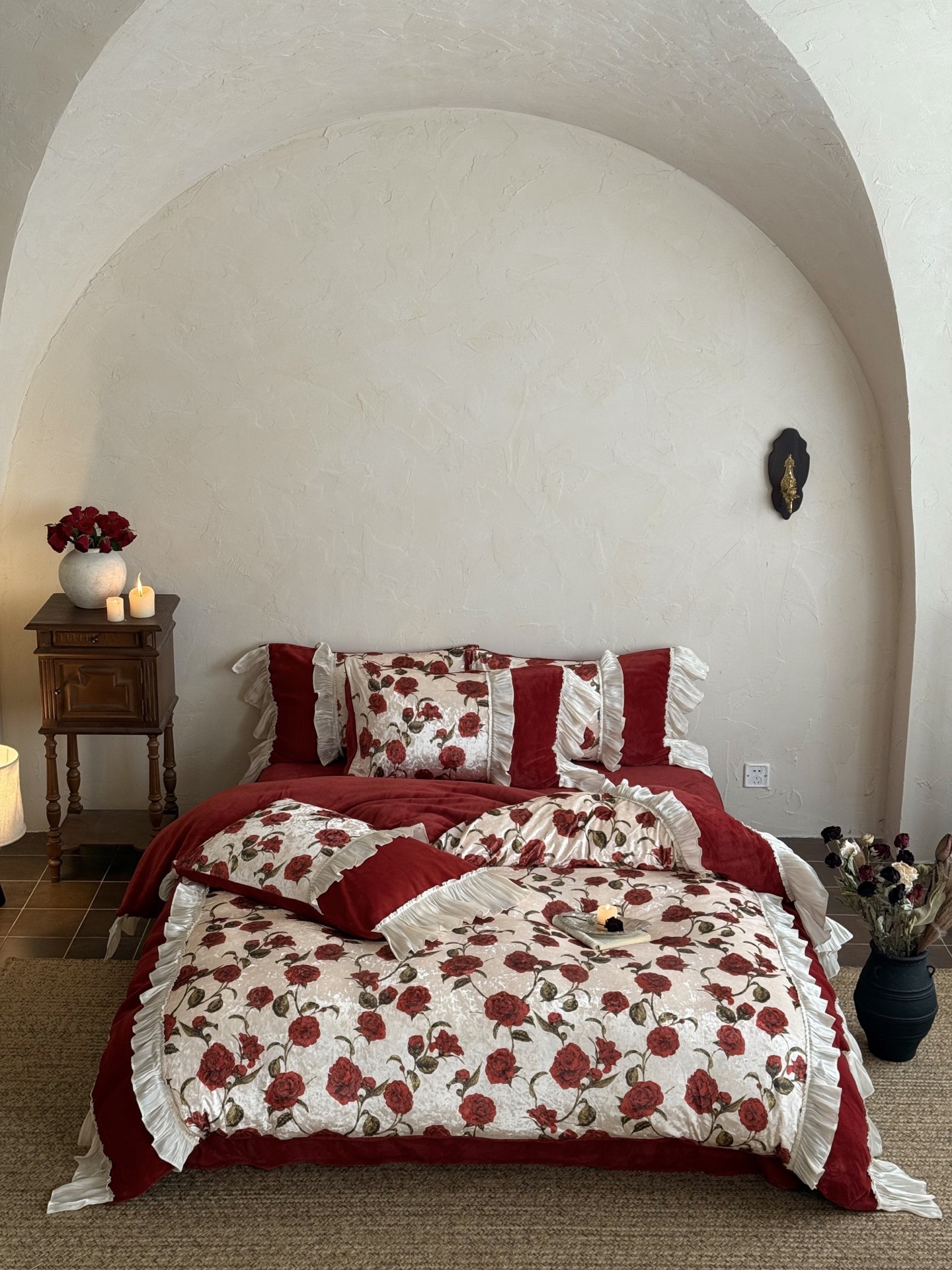 Elegant Rose Print Bedding Set - High-Quality Milk Velvet, Soft and Comfortable 2 i1760498488775 5900 0 0