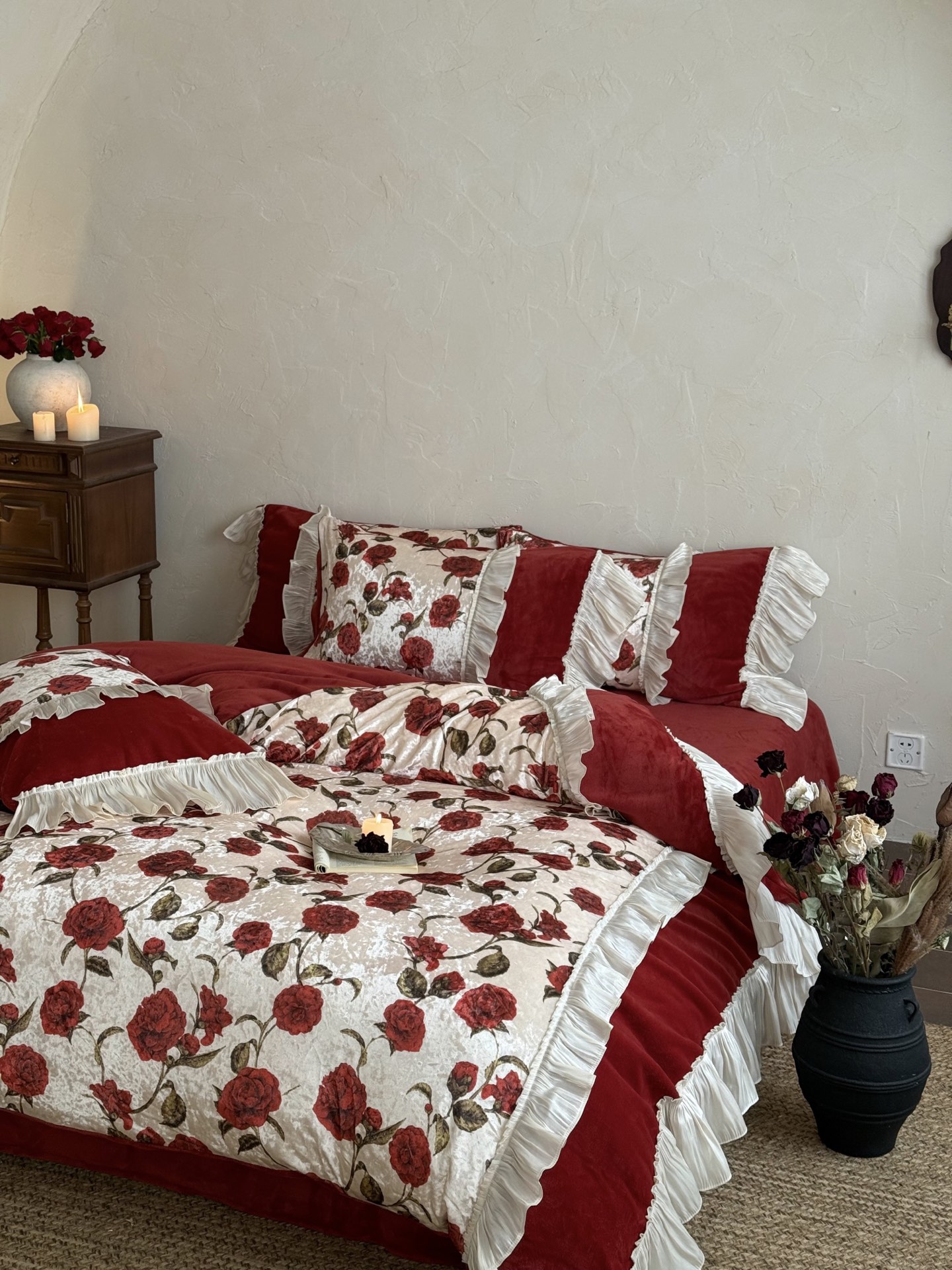 Elegant Rose Print Bedding Set - High-Quality Milk Velvet, Soft and Comfortable 9 i1760498488837 6571 0 7