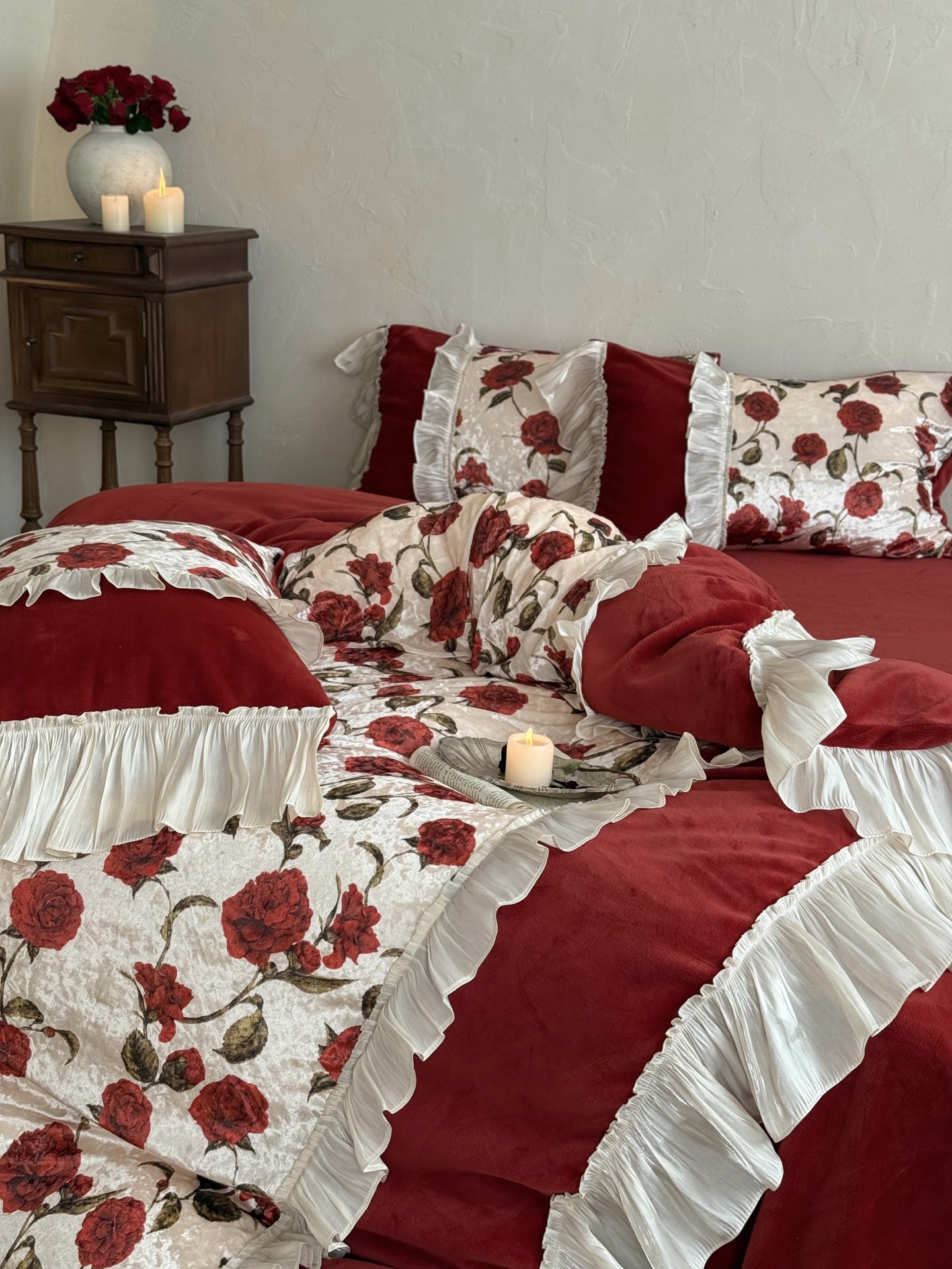 Elegant Rose Print Bedding Set - High-Quality Milk Velvet, Soft and Comfortable 10 i1760498496232 1973 0 8