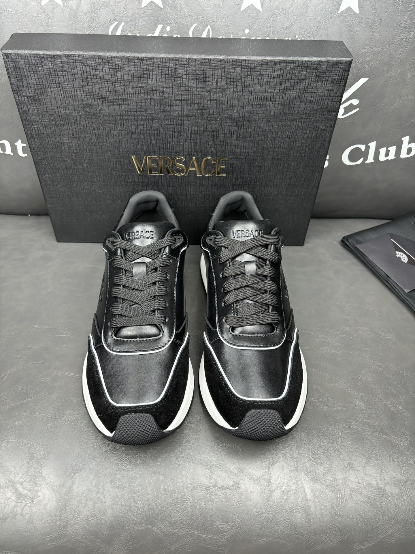 [Primavera y verano nuevo] VERSACE / Versace Hombres Versace Milano 39-44 38.45 personalizado