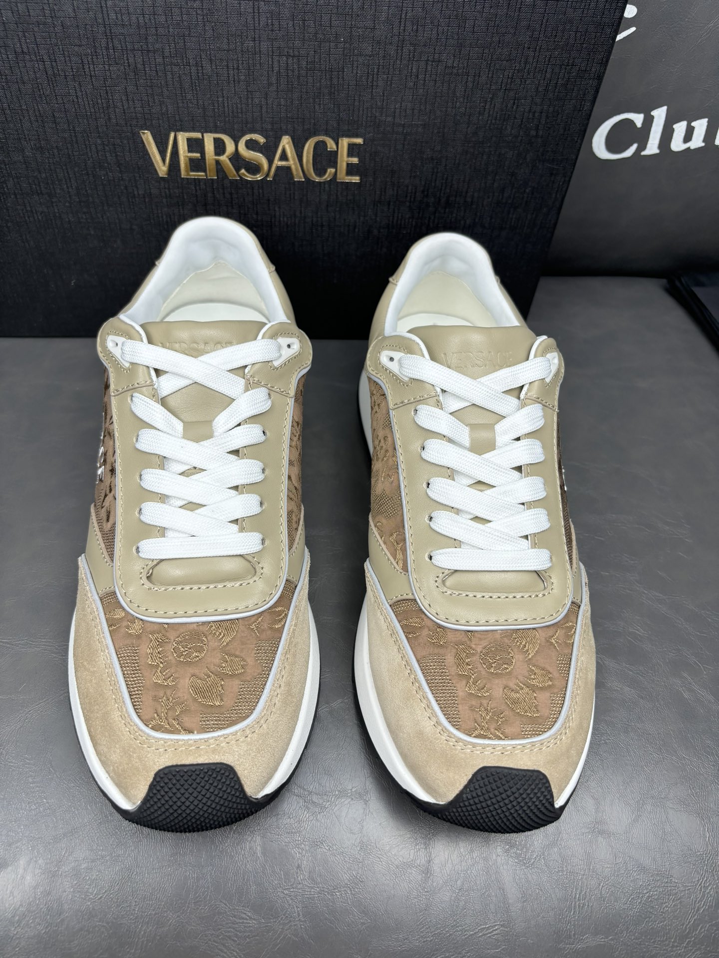 [Primavera y verano nuevo] VERSACE / Versace Hombres Versace Milano 39-44 38.45 personalizado
