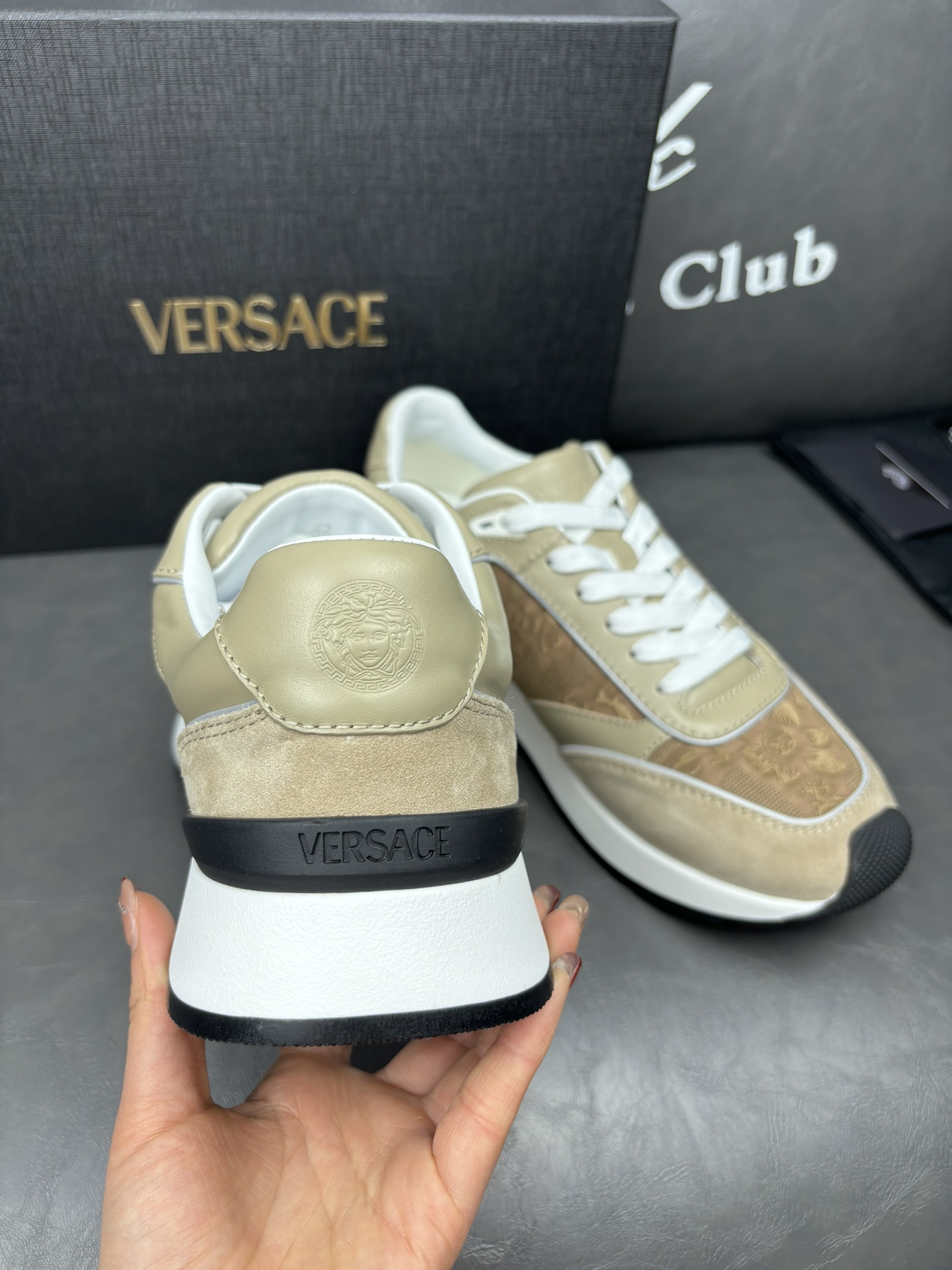 [Primavera y verano nuevo] VERSACE / Versace Hombres Versace Milano 39-44 38.45 personalizado