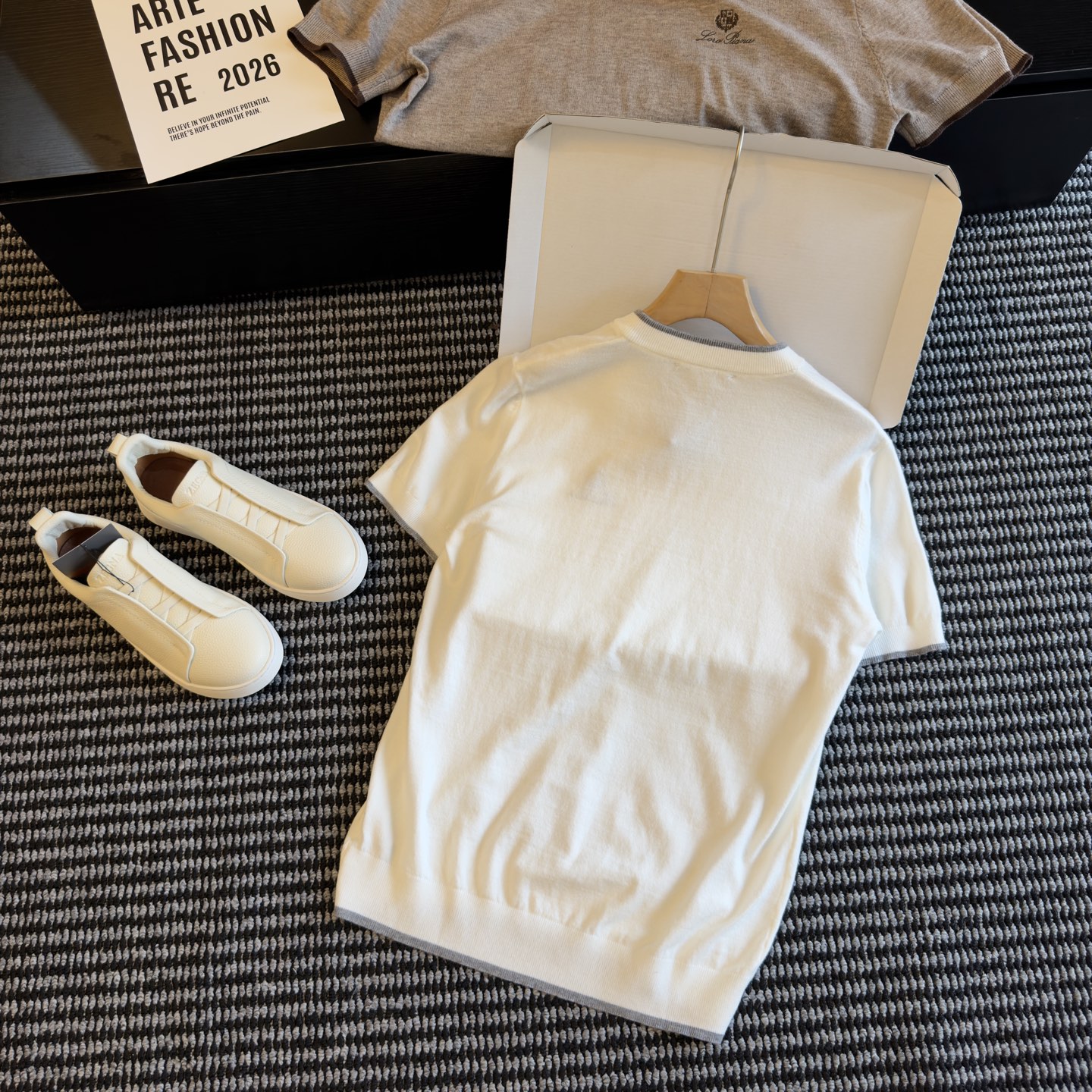 로로피아나 남성 반팔 129636 Loro Piana T Shirt 썸네일 이미지