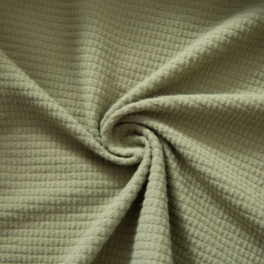 🛒购物价： 💰175
男女同款
秋冬一体绒，半拉链立领户外运动T恤卫衣打底内搭
尺码：S-3XL，
颜色：丁香蓝，冰川白，时尚黑，石碳灰，橄榄绿







