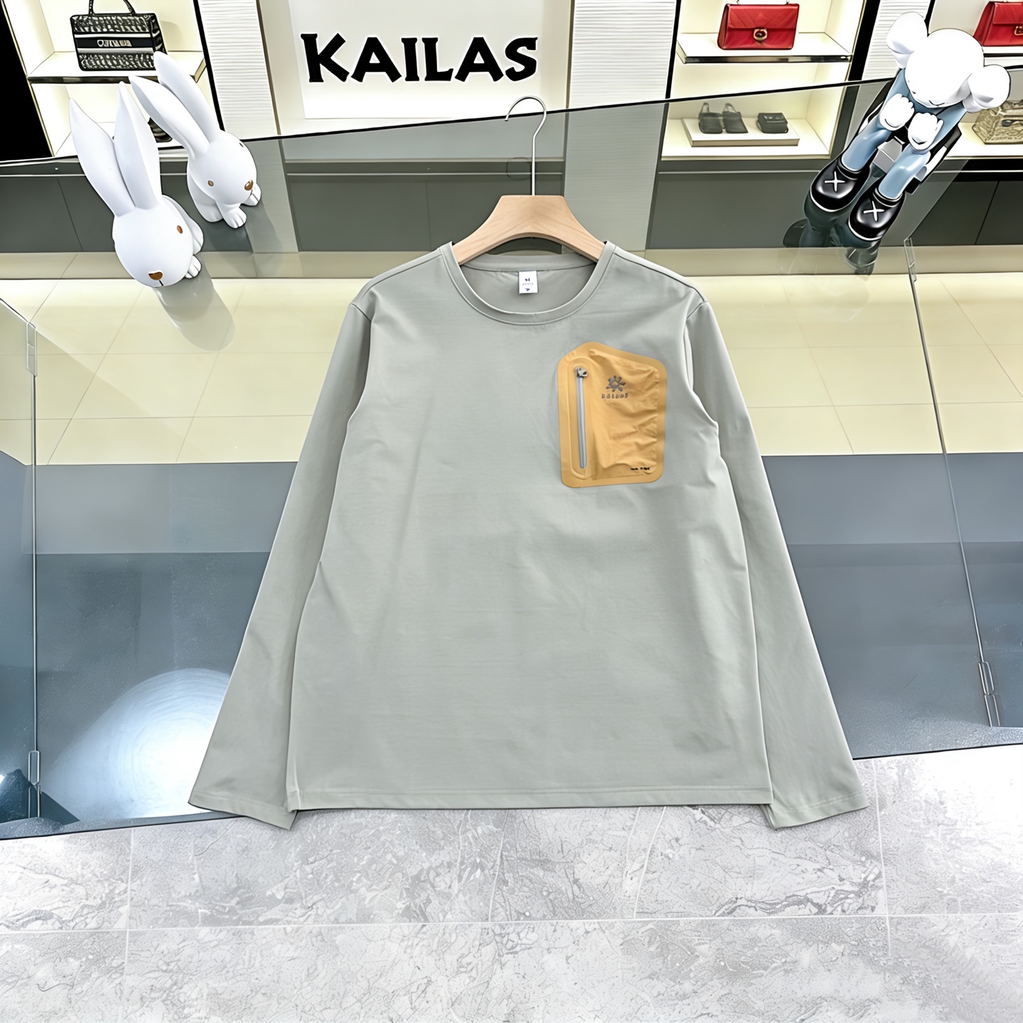 T-Shirt 03894