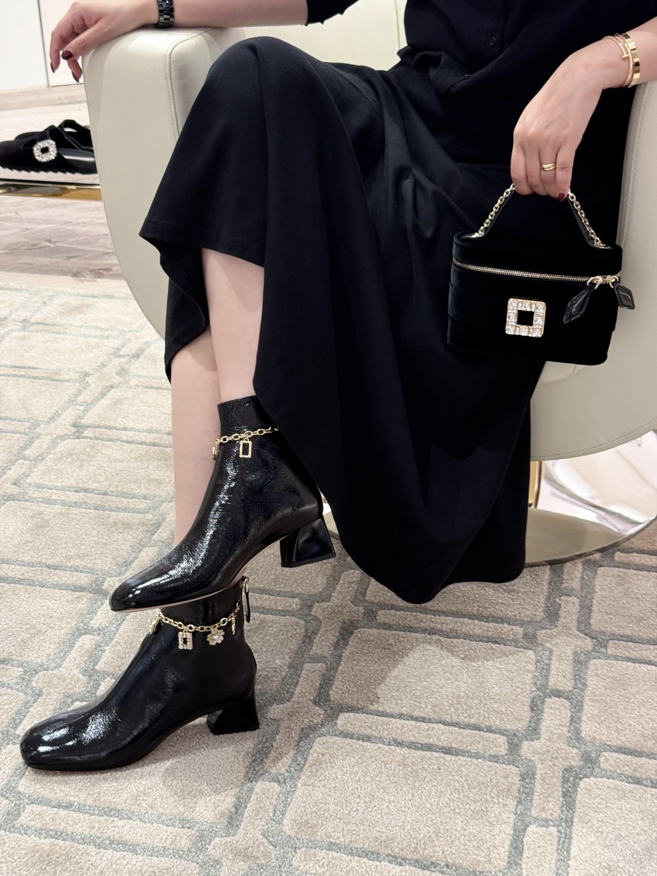 NO:578540,The effect on the feet is great. It is easy to handle skirts and trousers, boots, boots, and skirts.19860909上脚效果超赞裙装裤装都轻松拿捏,靴子,boots,skirts,Women's Shoes