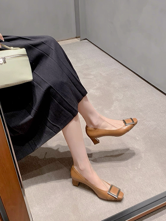 NO:725577,Appreciation of upper and lower feet pictures, whether in skirts or trousers, they perfectly capture the ultra-popular old money style, mary jane, mary jane, skirts19860909上脚图赏析无论裙装还是裤装都完美拿捏超流行的老钱风,玛丽珍,mary jane,skirts,Women's Shoes